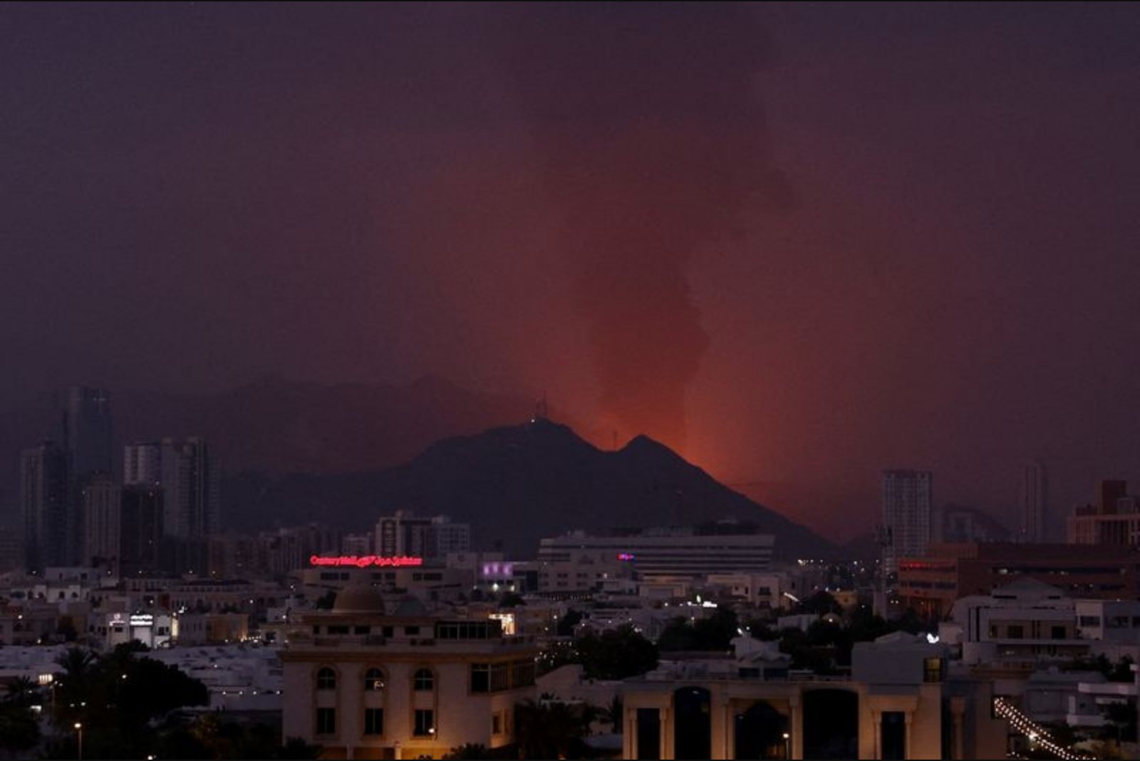 Markets Reprice Risk as Iran Strikes Raise Oil and Inflation Concerns