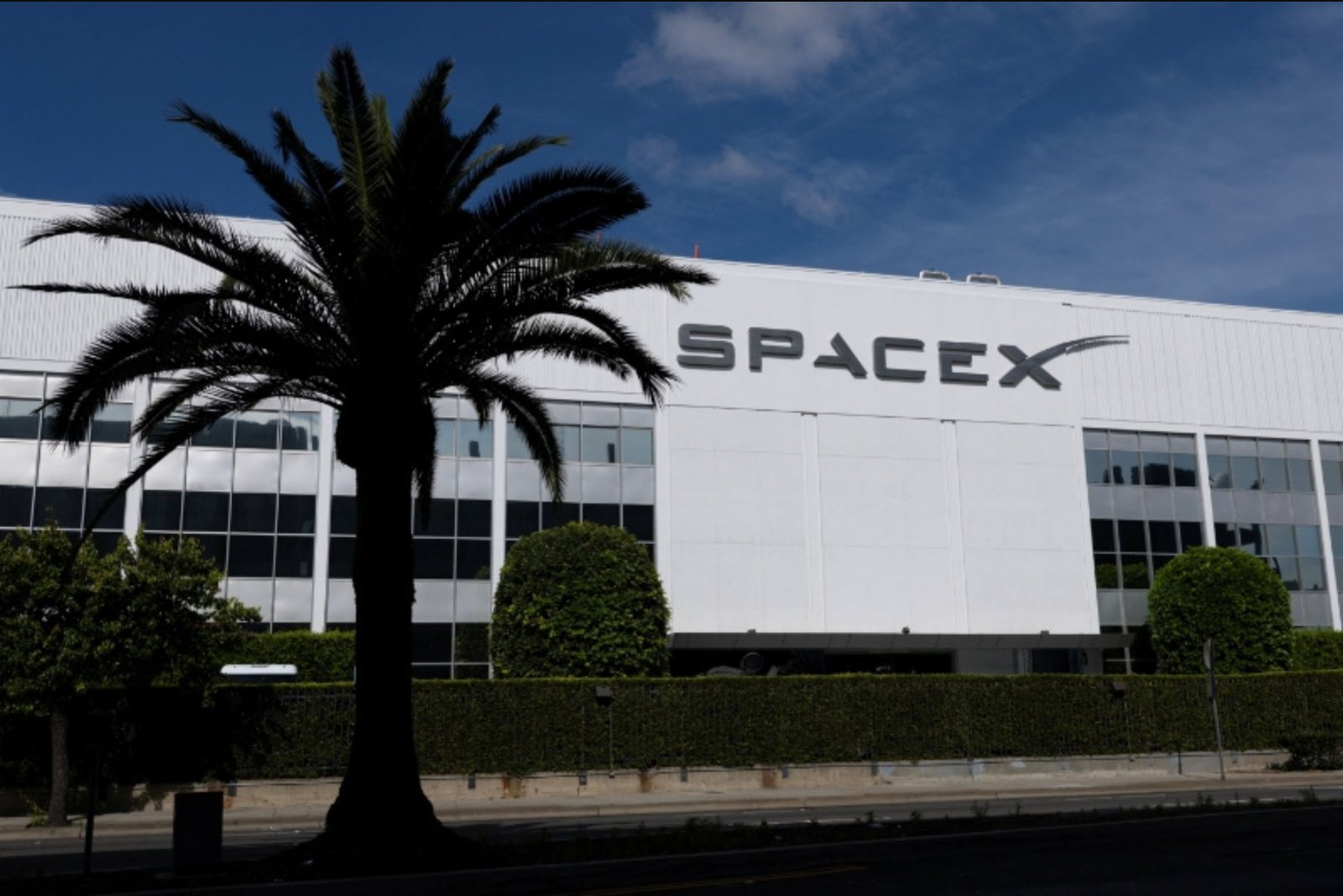 SpaceX Expedites IPO Plans, Sets Sights on June 11 Pricing and Nasdaq Listing