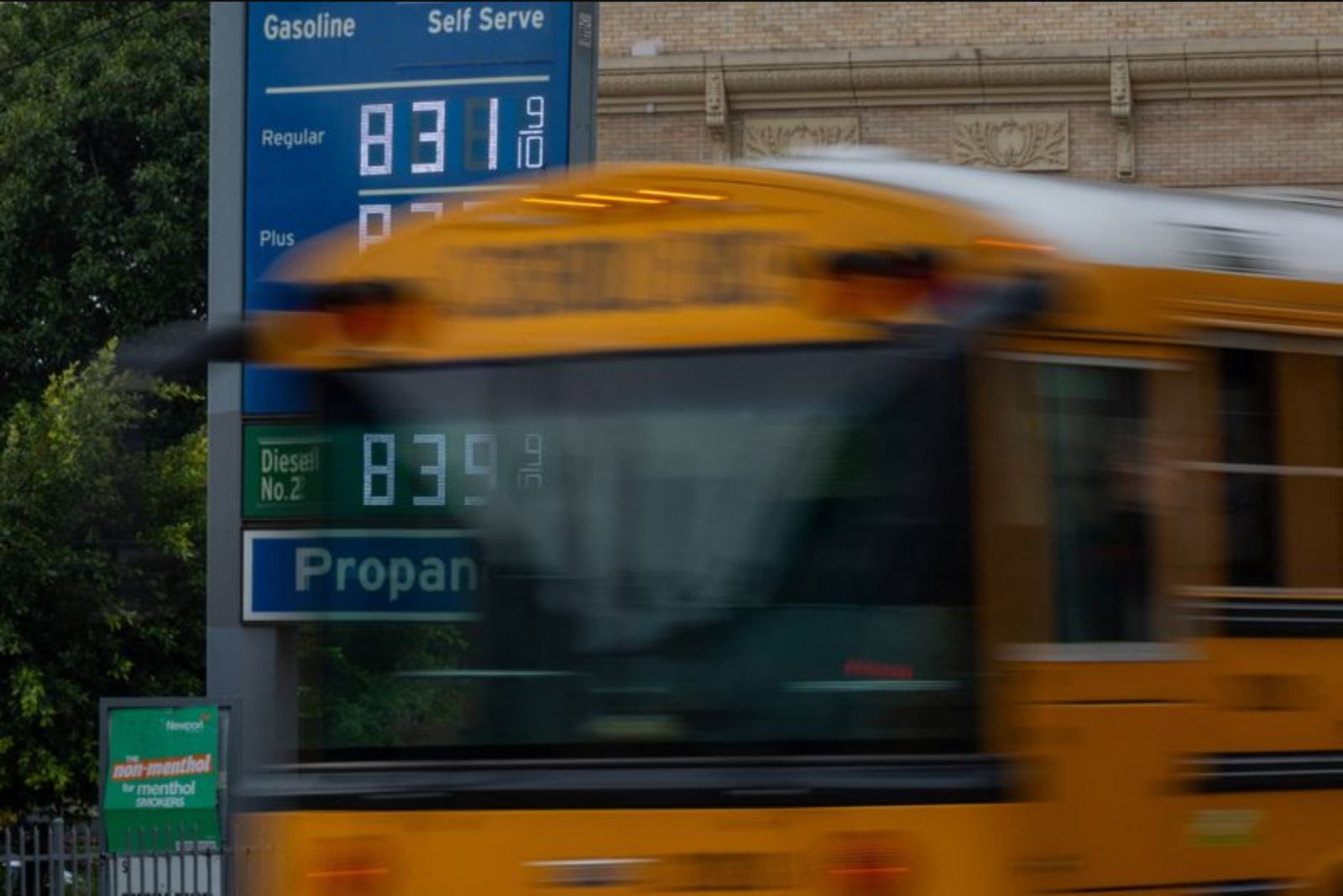 White House Says Recent Energy Price Spike Linked to Iran Will Be Temporary