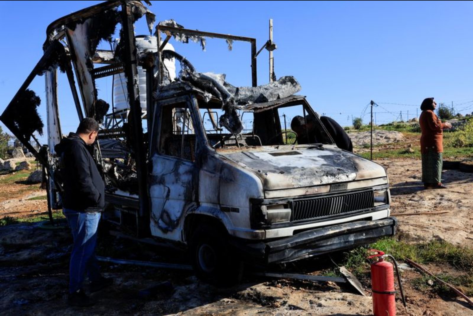 Settlers Burn Vehicles and Tents in Susiya, Residents Say