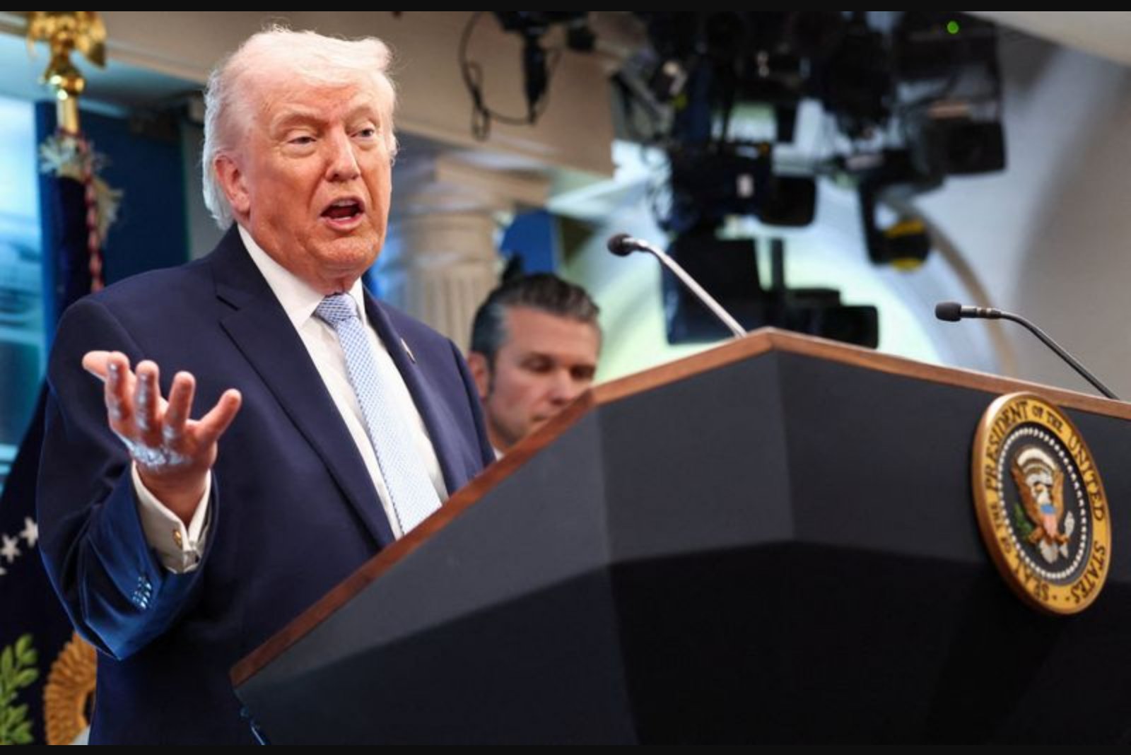 Trump’s Stark Warning to Iran Draws Global Rebuke and Unease Within GOP