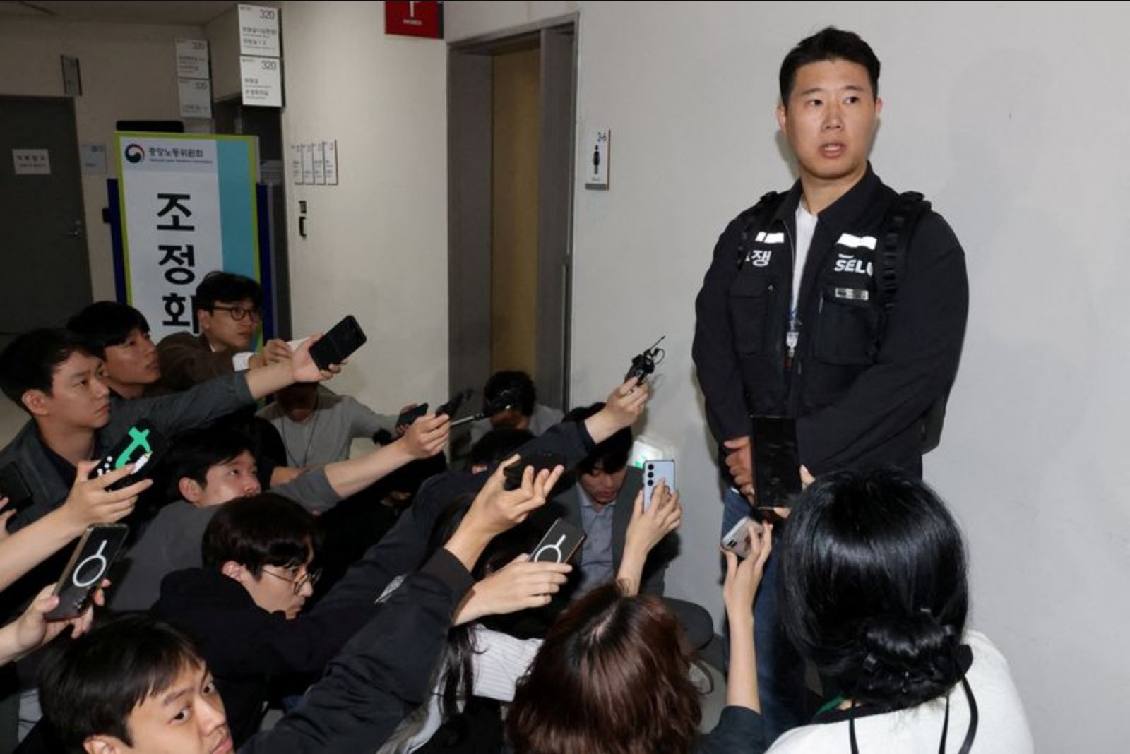 Samsung and Union Fail to Reach Pay Accord, Raising Prospect of Major Strike