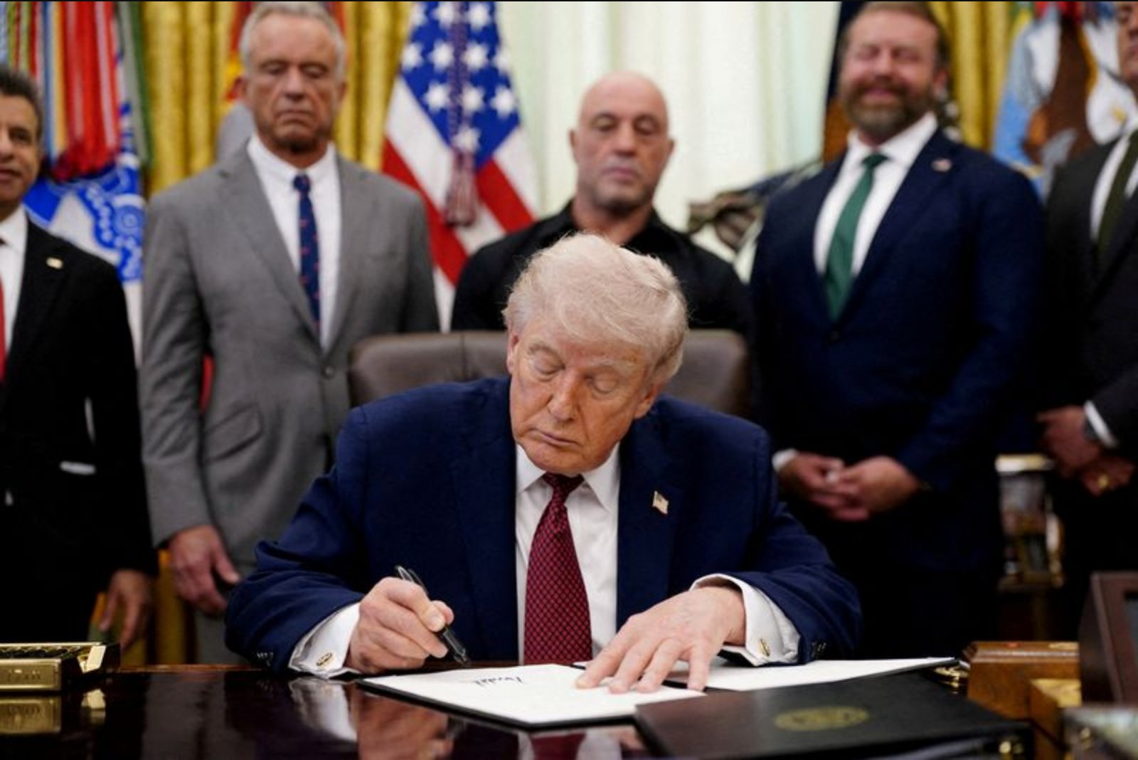 Trump Order Sparks Investor Interest in Psychedelic Therapies as Regulators Move to Speed Reviews