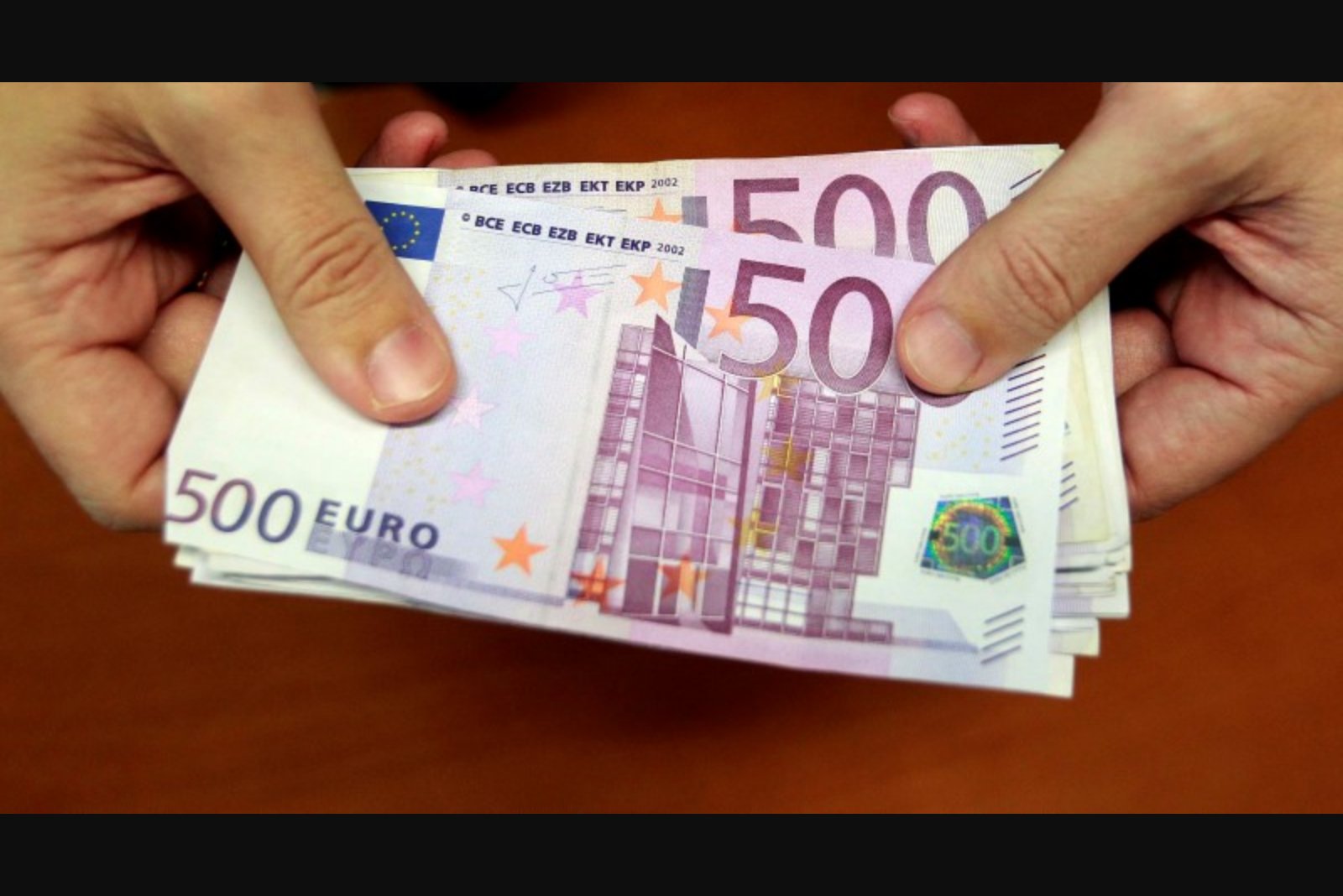 Morgan Stanley Sees EUR/USD Reaching 1.23 in Q2 2026 as Dollar Faces Unconventional Pressure