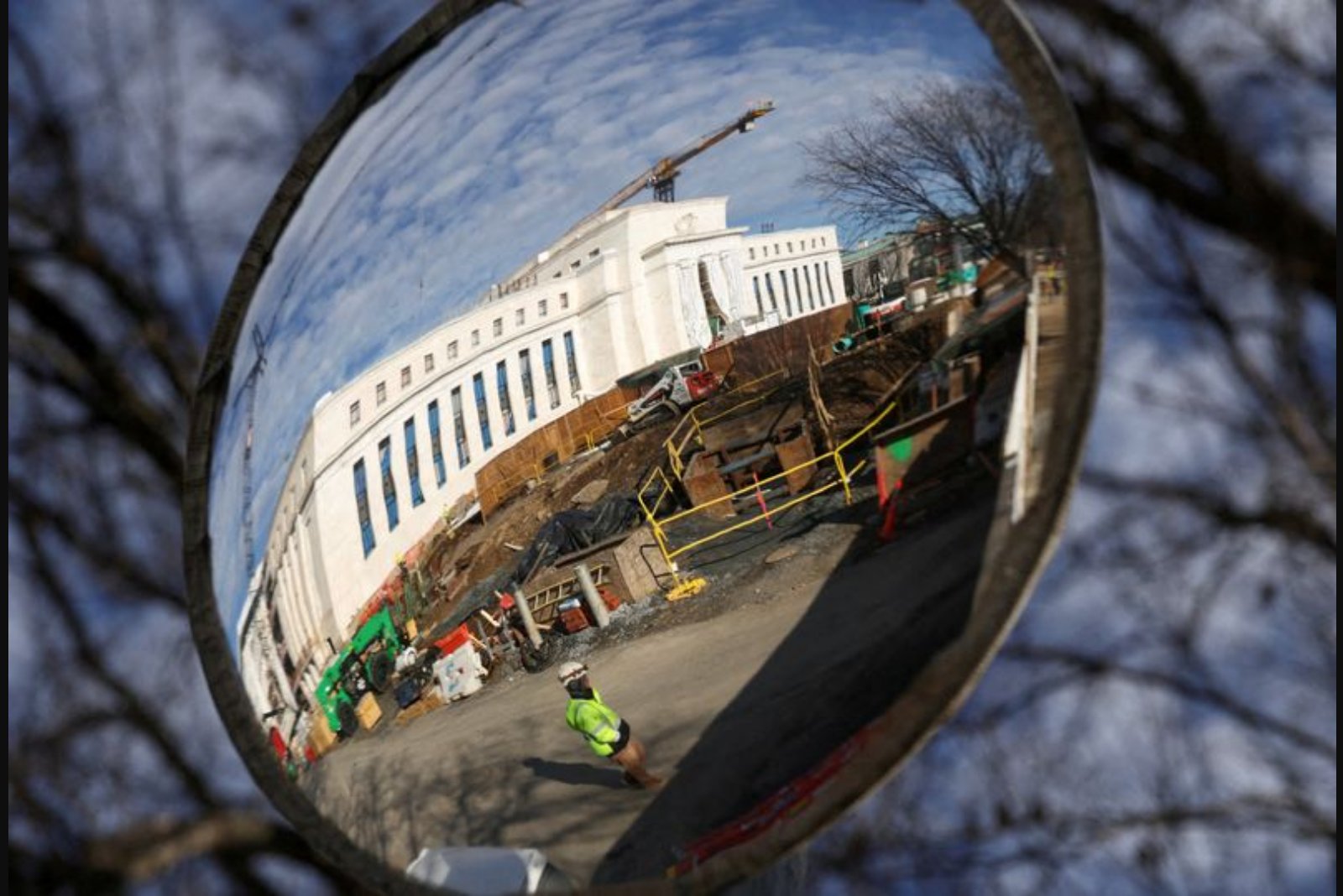 Economists See Fed Holding Rates at Least Six More Months as Middle East Conflict Lifts Energy Prices