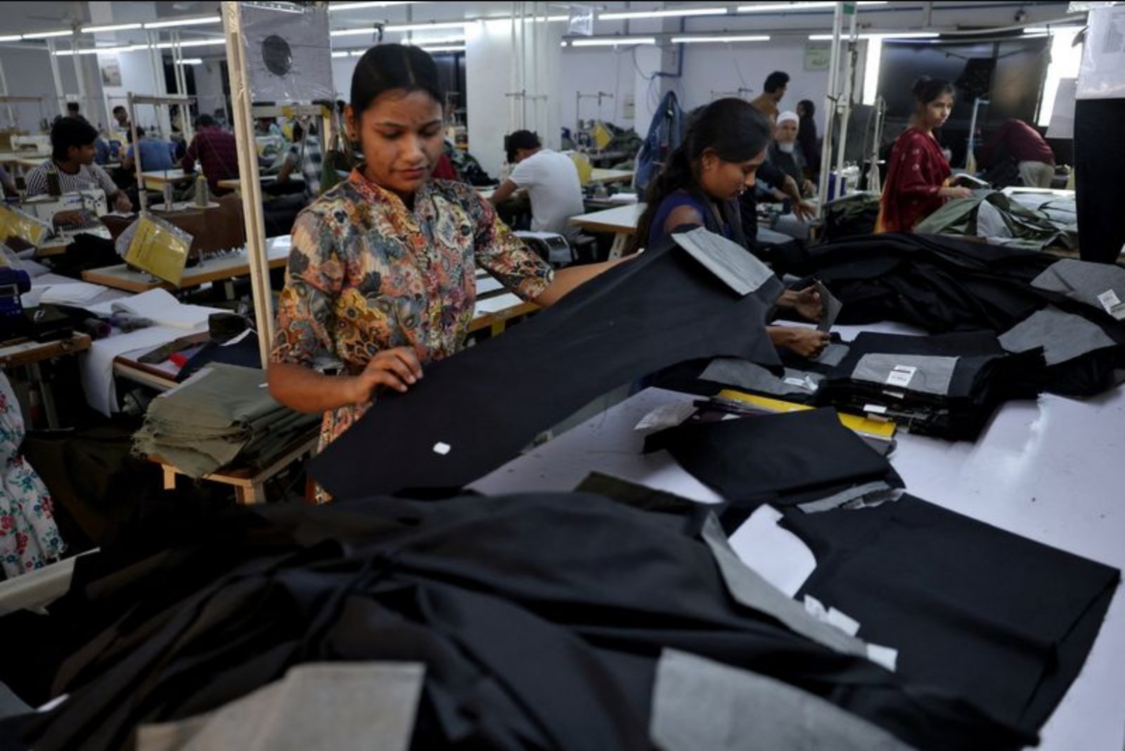 India's Factory Activity Accelerates in February as Domestic Orders Strengthen