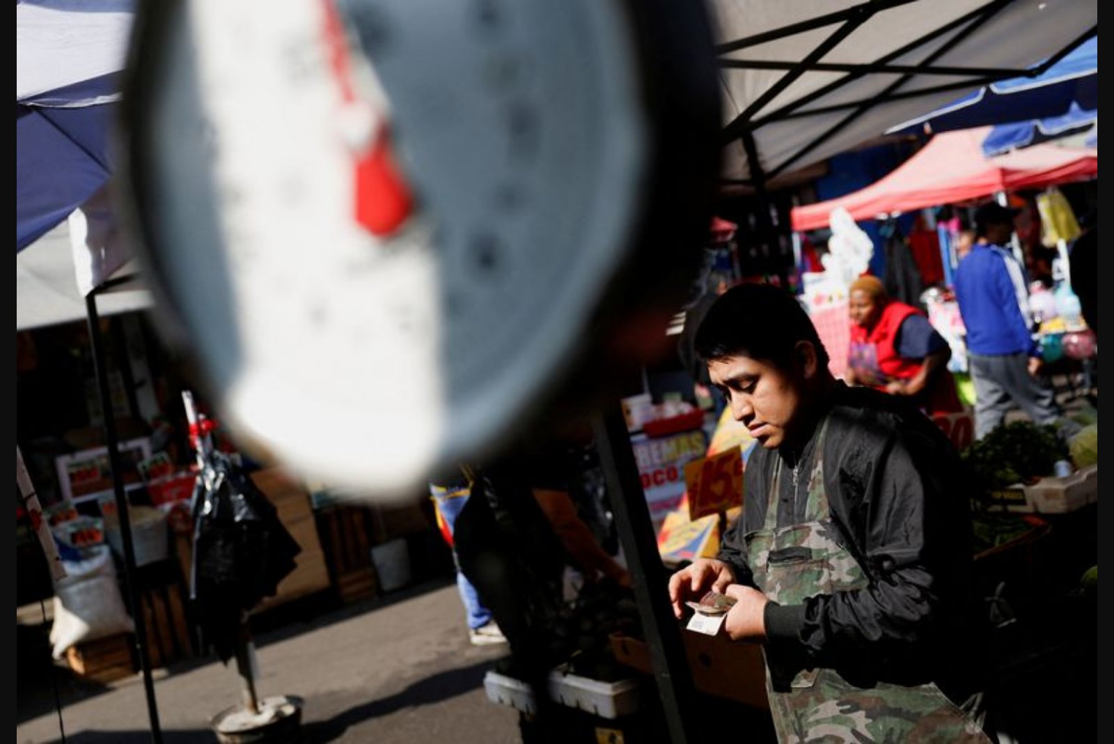 Mexico's inflation rises in February, nudging past the central bank's target range