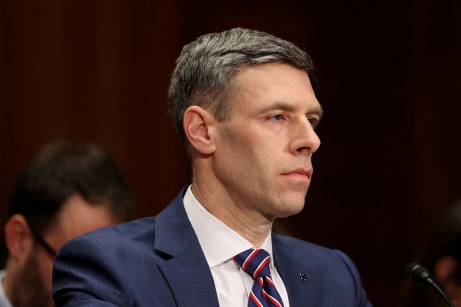 Top U.S. Banking Regulator Open to Lawmakers Reviewing World Liberty Financial Charter Filing