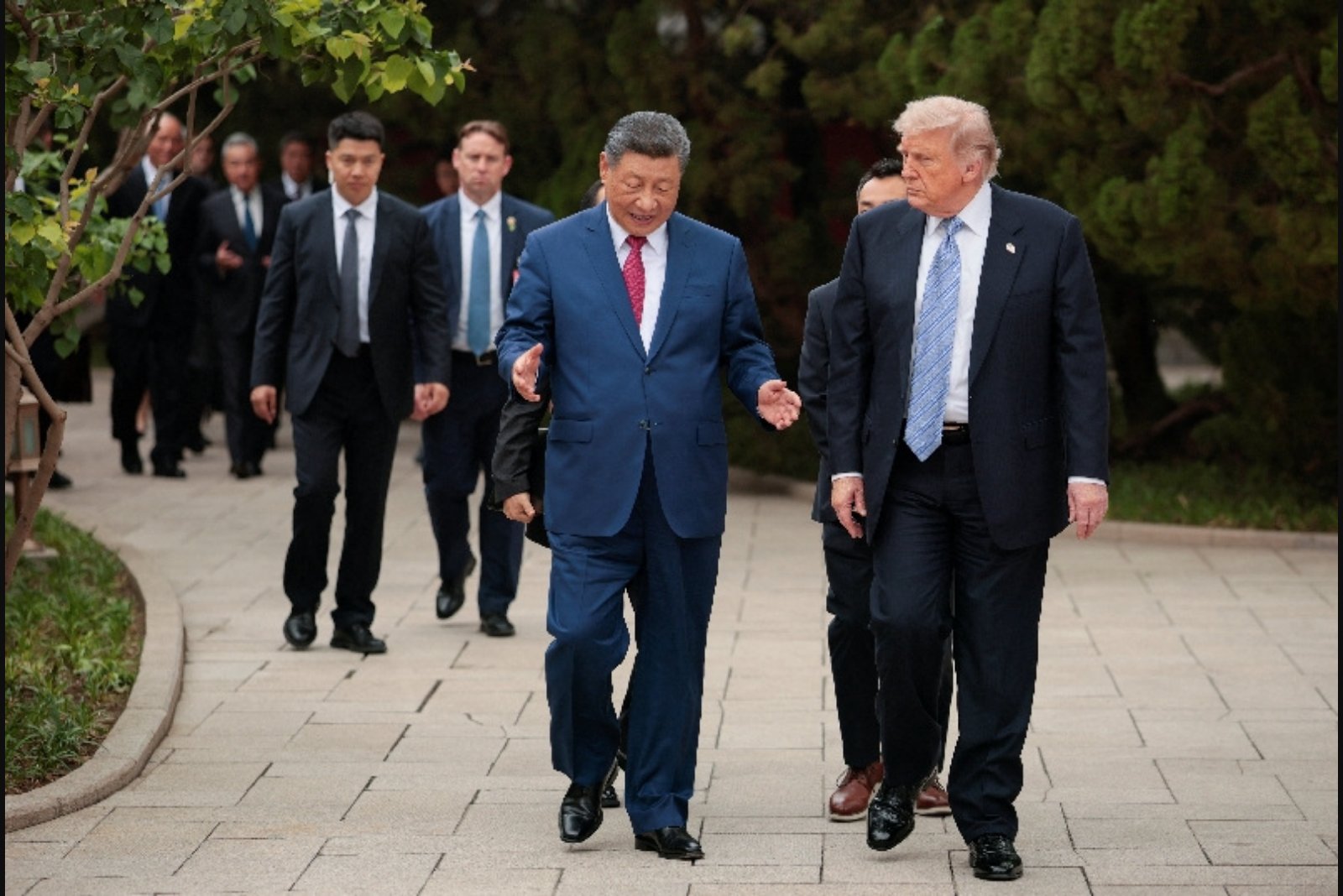 Trump and Xi Agree Iran Must Not Acquire Nuclear Weapons, Say Leaders in Beijing Talks