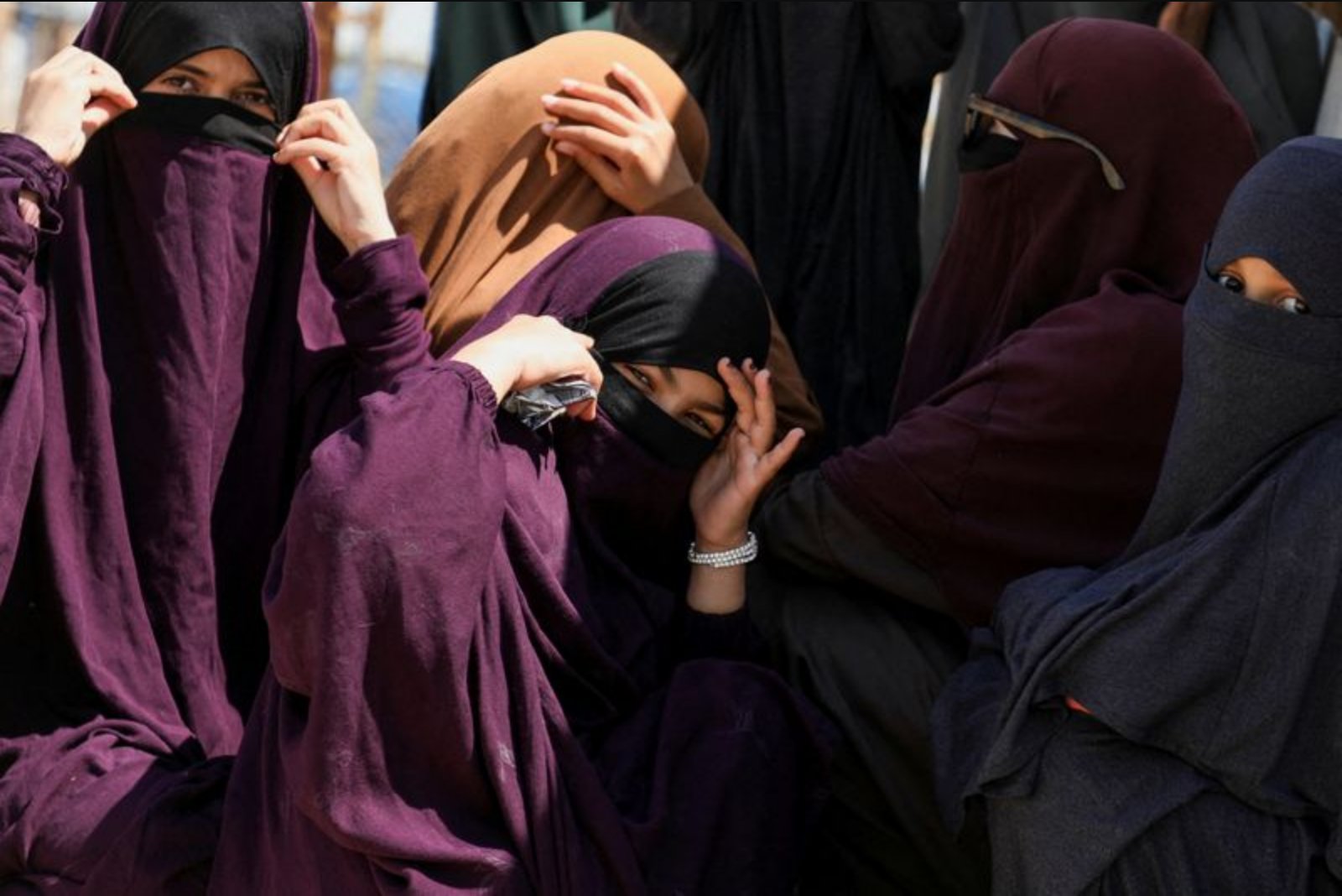 Australian Women and Children Linked to Islamic State Returning from Syria