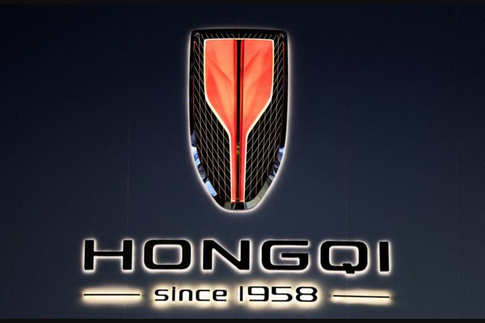 Hongqi in Talks to Use Stellantis’ Spanish Plant as Gateway to Europe