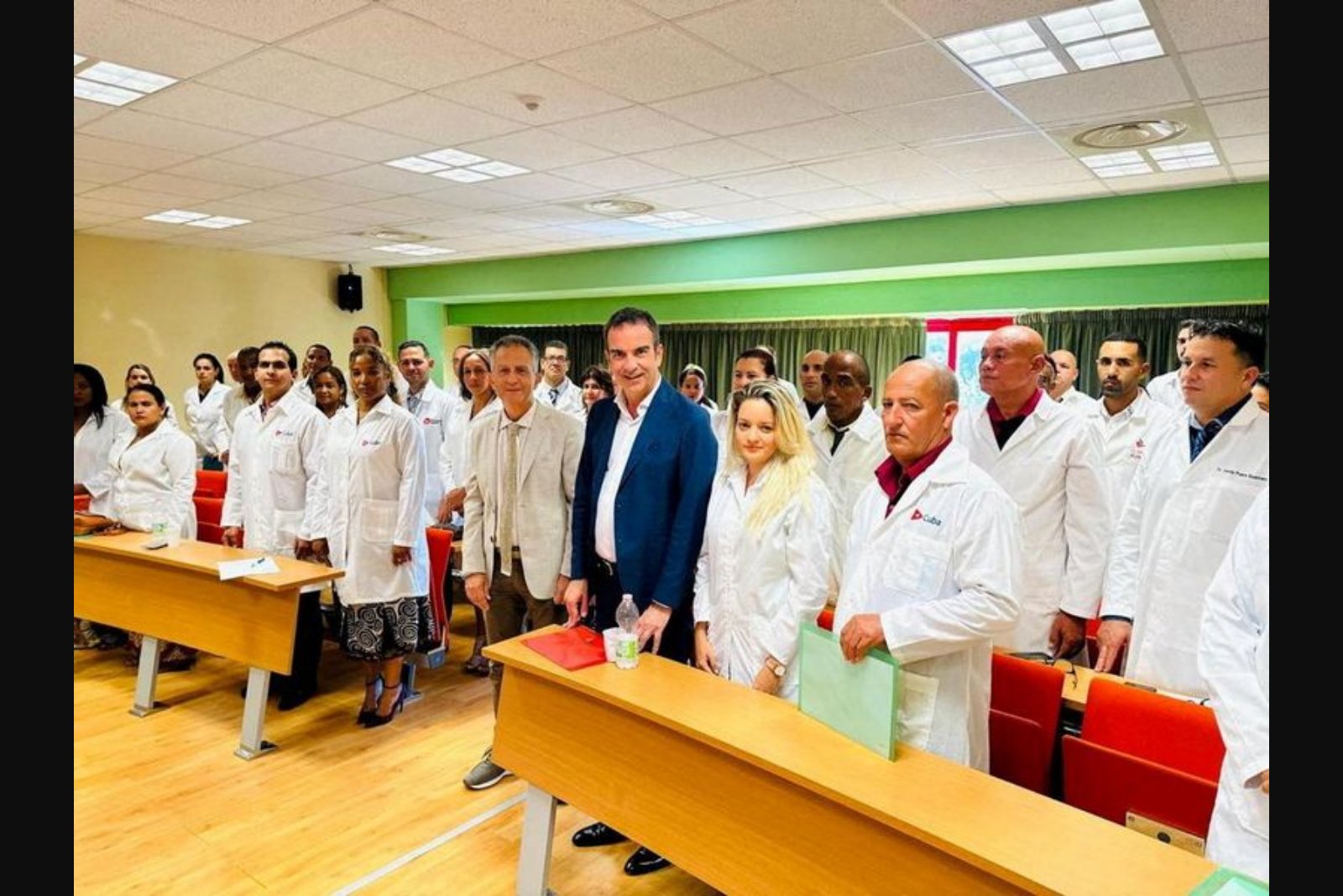 Calabria Governor Defends Cuban Doctors as Vital, Agrees to Reassess Expansion Amid U.S. Pressure