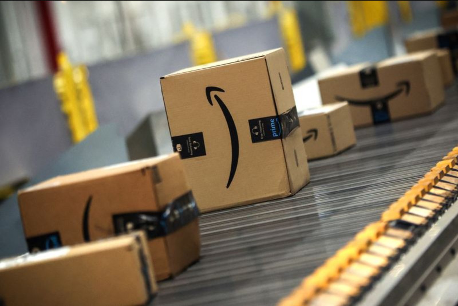 Amazon Shares Dive as AI-Driven Capex Plans Stoke Investor Concern