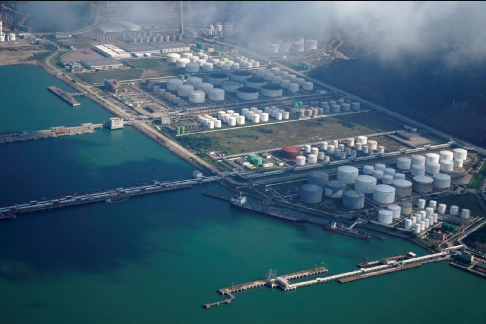 U.S. Crude and Fuel Stocks See Large Weekly Draws, Prices Respond