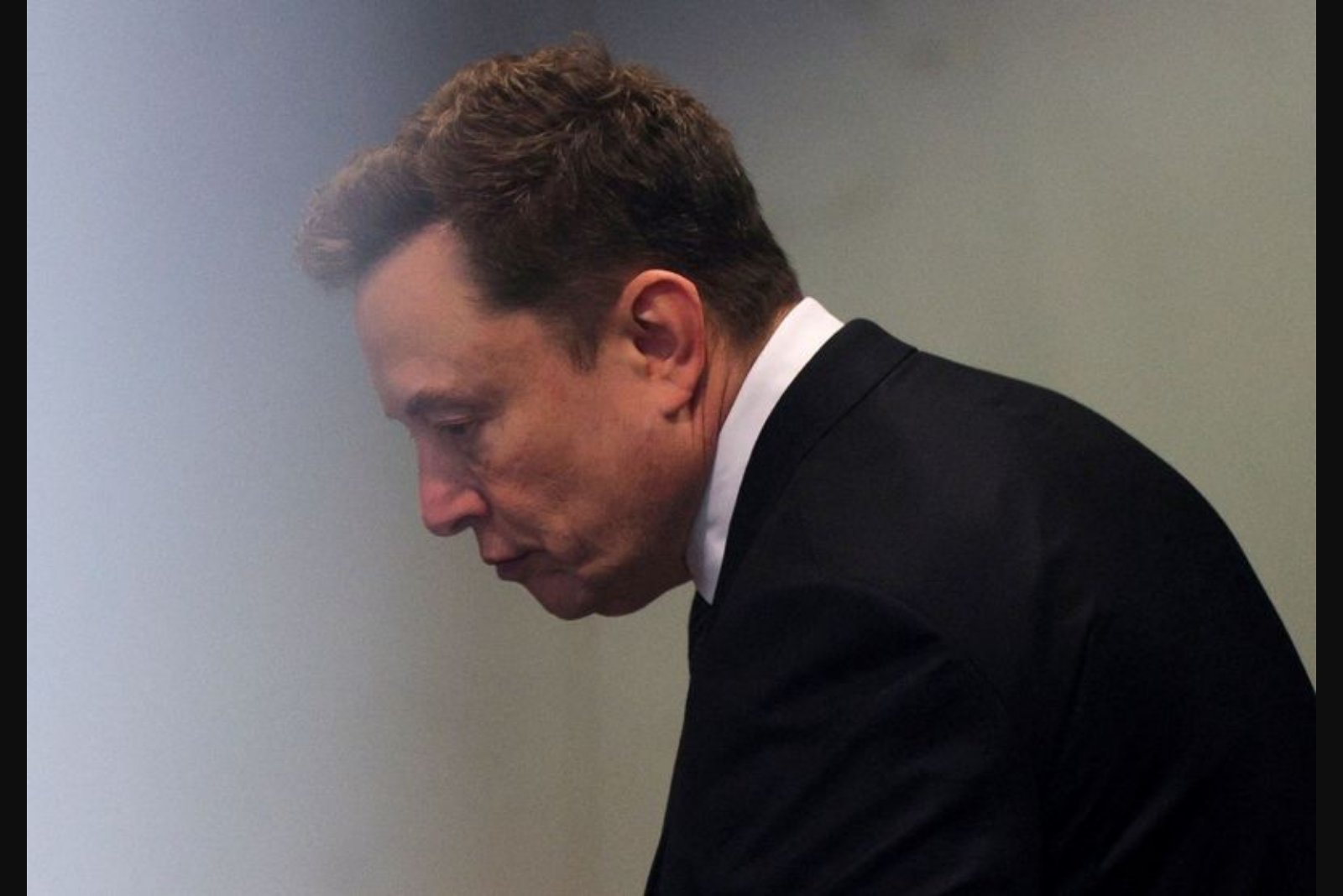 Federal Judge Delays Approval of Musk-SEC Settlement Over Fairness Concerns
