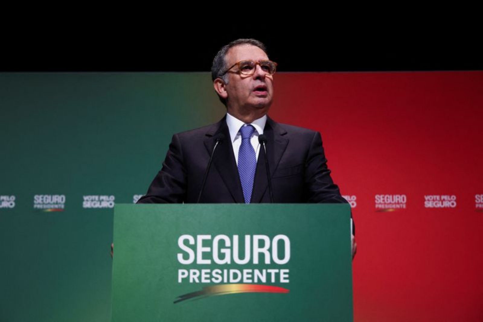 Poll Shows Socialist Forefront in Portuguese Presidential Run-off as Far-Right Challenger Trails