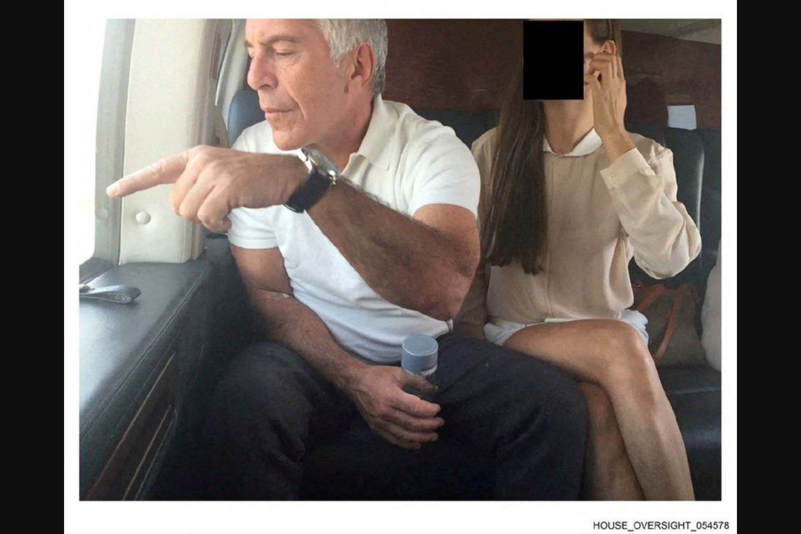 Justice Department Files Reopen Network of Ties Between Jeffrey Epstein and Prominent Figures