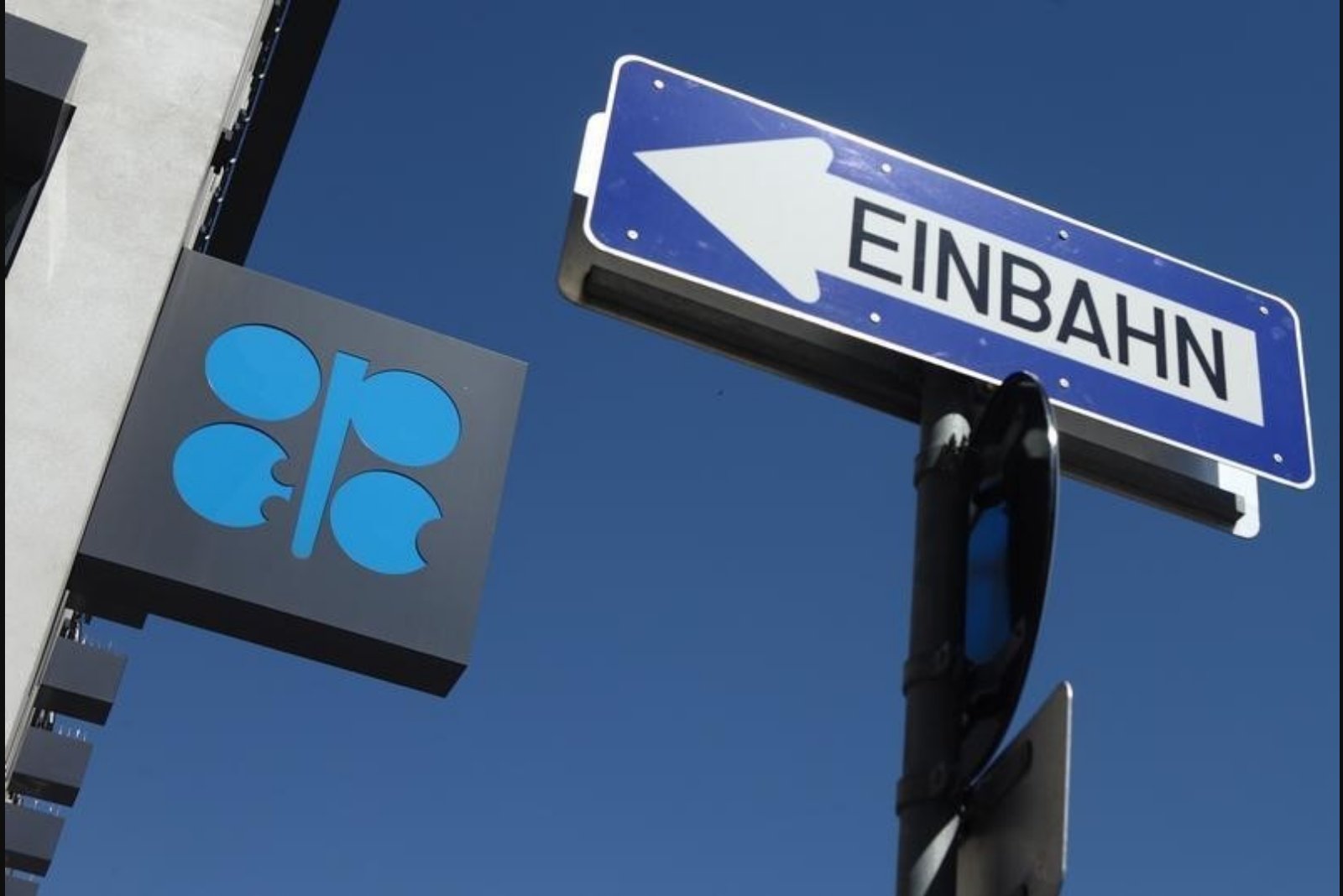 Saudi Arabia Boosts February Oil Output as Contingency Ahead of Iran Strikes