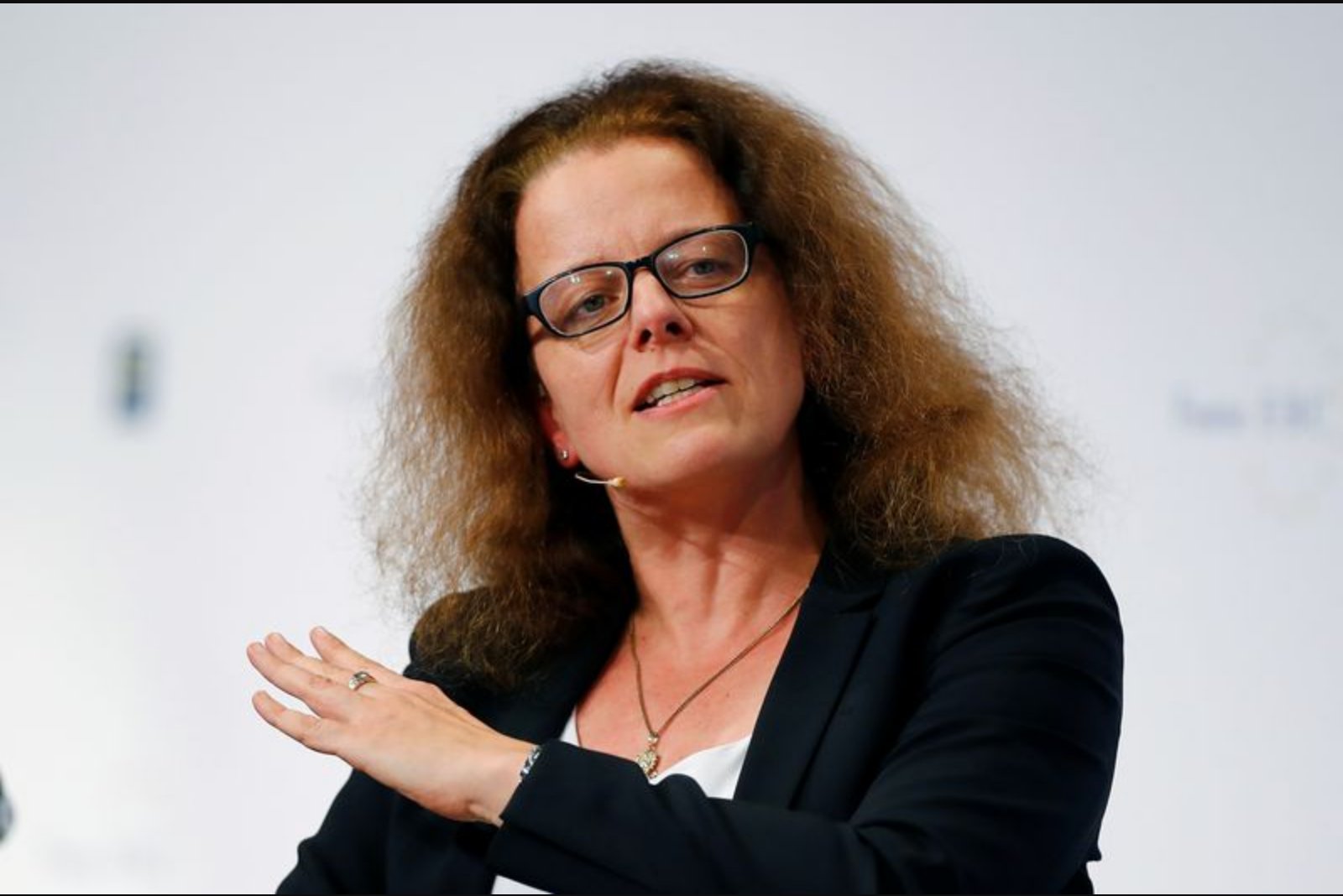 Schnabel: ECB Should Hold Off on Swift Rate Hikes While Gauging Persistence of Inflation