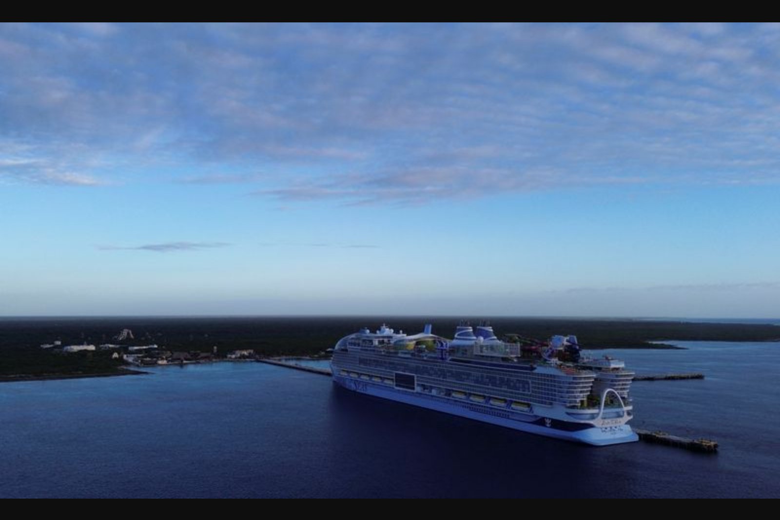 Royal Caribbean Lifts Full-Year Profit Outlook as Wealthy Travelers Fuel Strong Booking Momentum