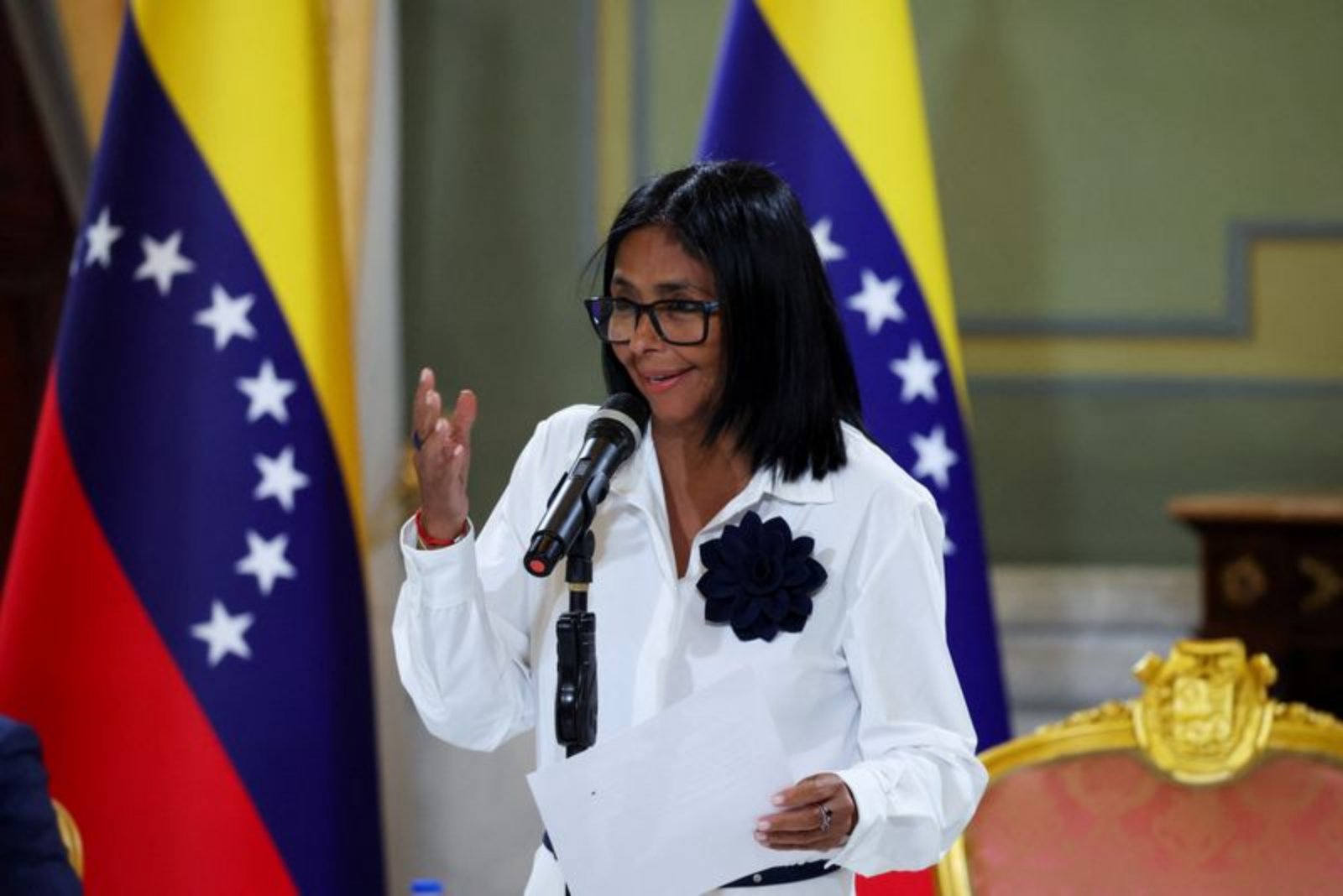 Venezuela announces rise in monthly minimum income to $240 and pensions to $70 amid worker unrest