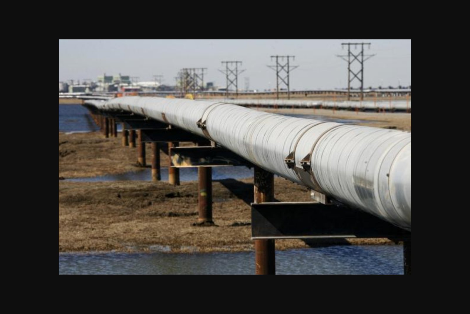 Aramco Says Hormuz Disruptions Cost Oil Market Around 100 Million Barrels Weekly
