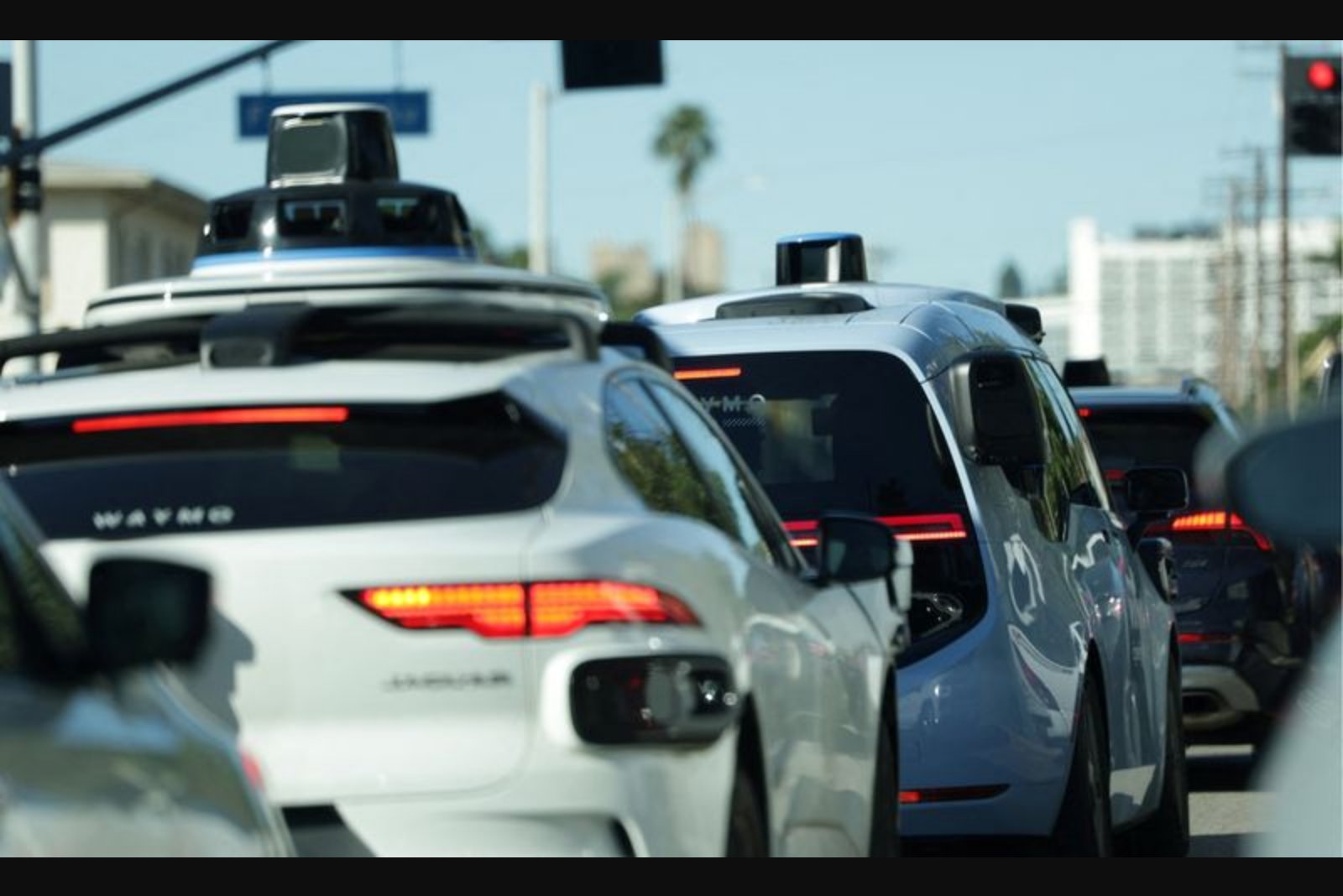 Hochul Withdraws Plan to Expand Commercial Robotaxi Services Beyond New York City