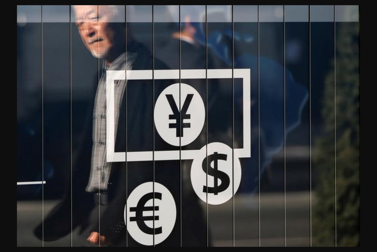 Venezuela Central Bank Sees Exchange-Rate Stability and Slowing Inflation Ahead