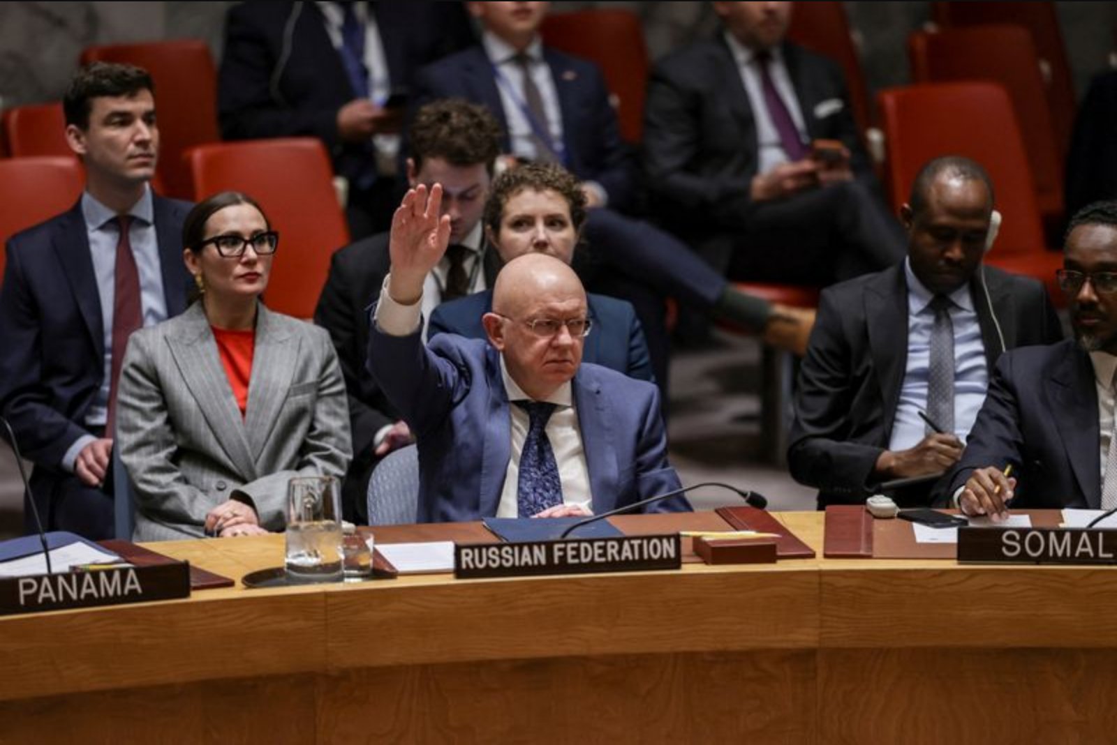 U.S. Pushes U.N. Resolution to Halt Strait of Hormuz Hostilities, Faces Likely Russian and Chinese Vetoes