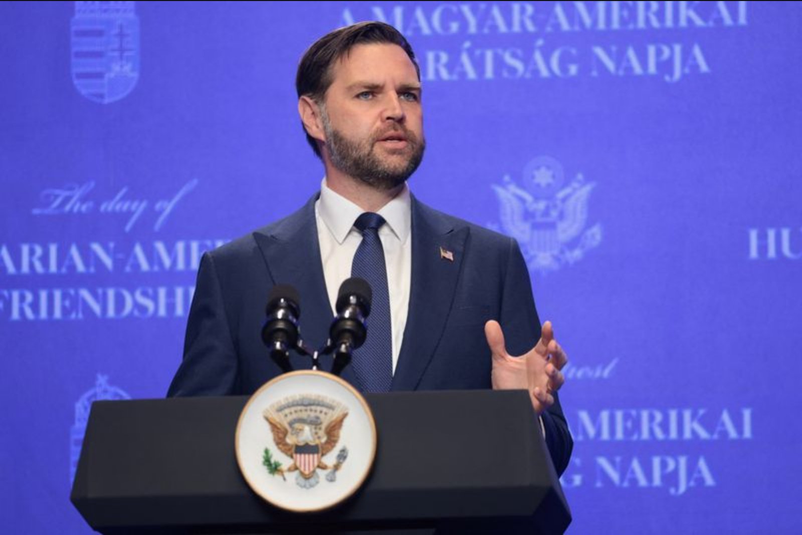 U.S. Strikes on Kharg Island Target Military Sites, Vance Says No Shift in Policy