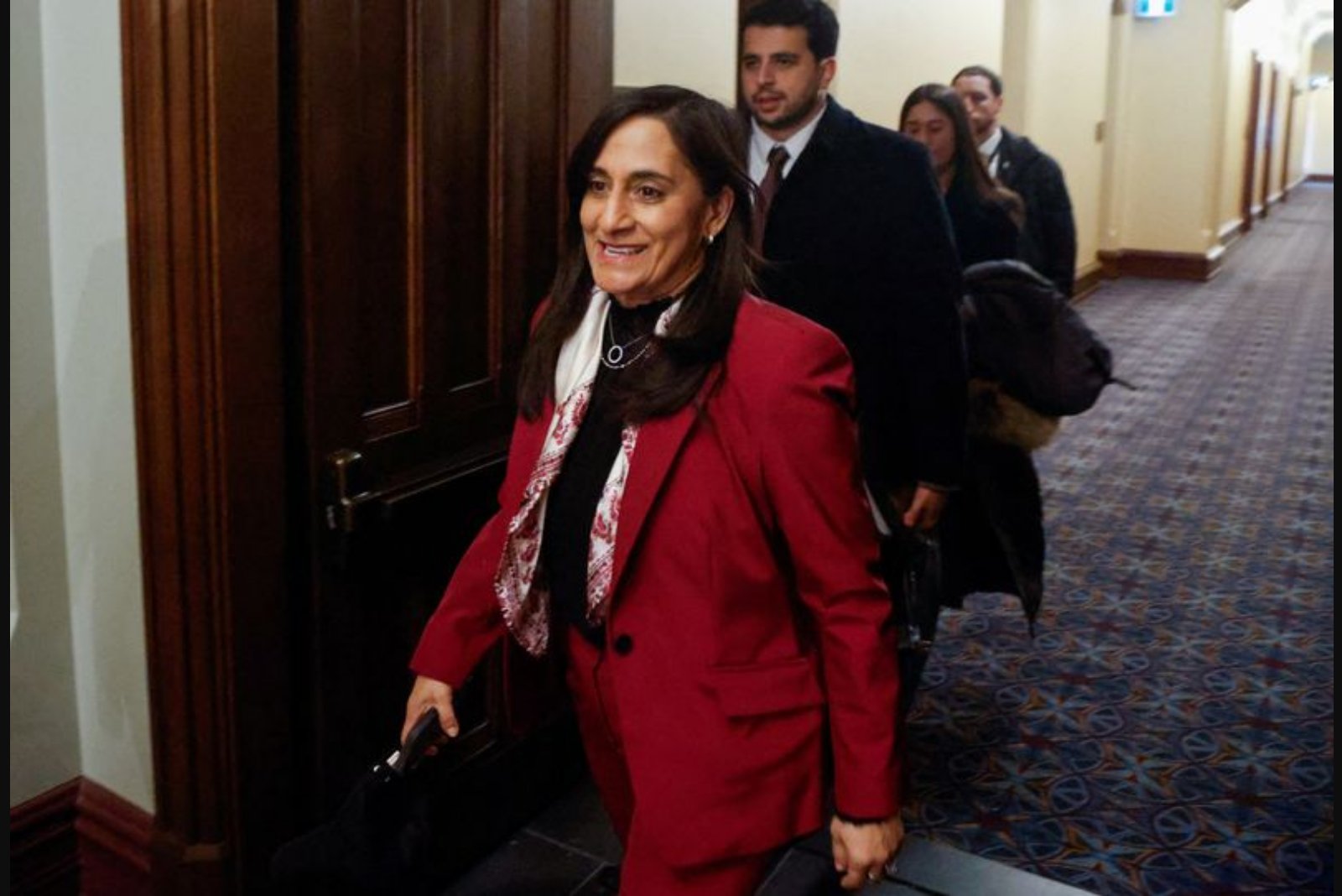 Canada Seeks Change of Iranian Government, Expands Sanctions