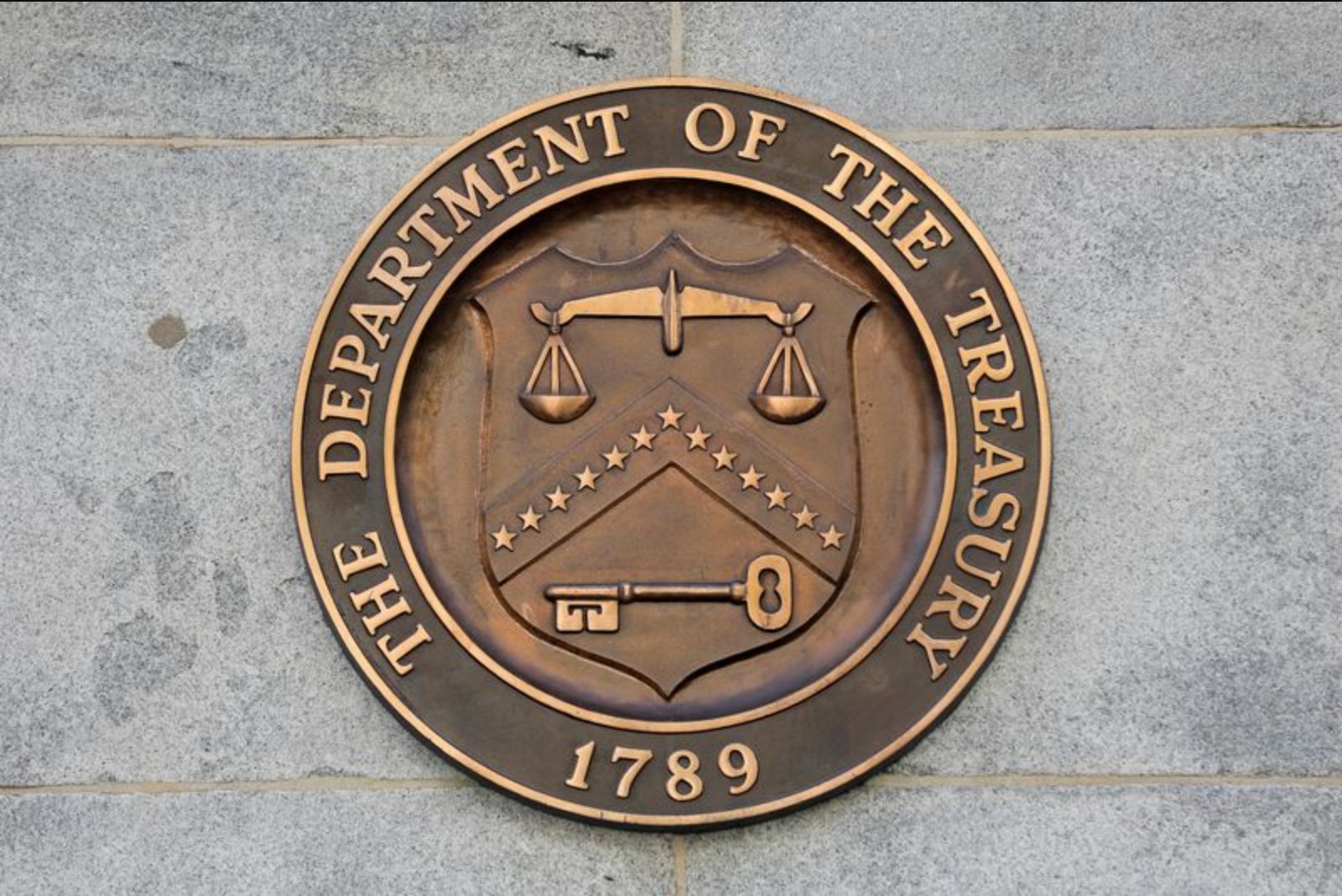 U.S. Financial Watchdog Alerts Banks to IRGC Sanctions Evasion Tactics