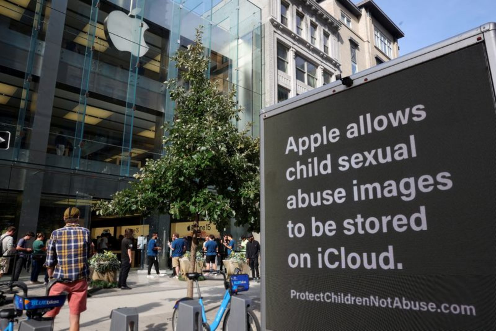 West Virginia Sues Apple, Says iCloud Has Been Used to Circulate Child Sexual Abuse Material