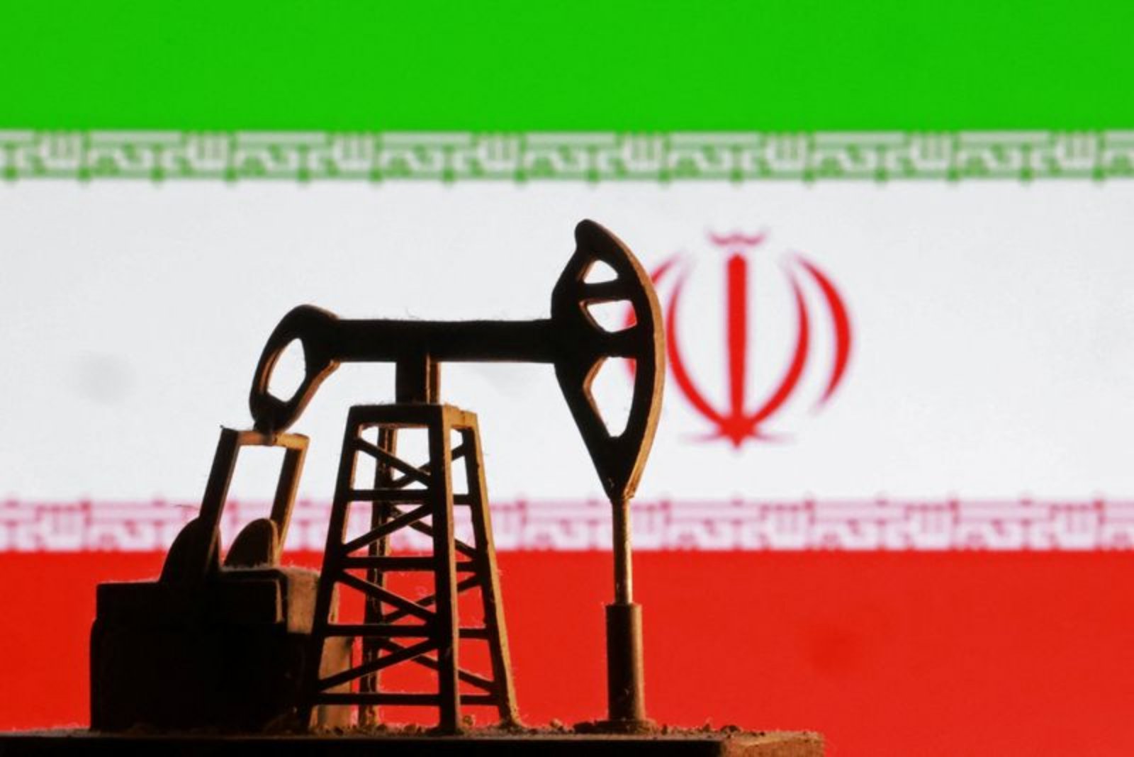Oil Prices Surge After Escalation Between Iran and Israel Disrupts Regional Shipping