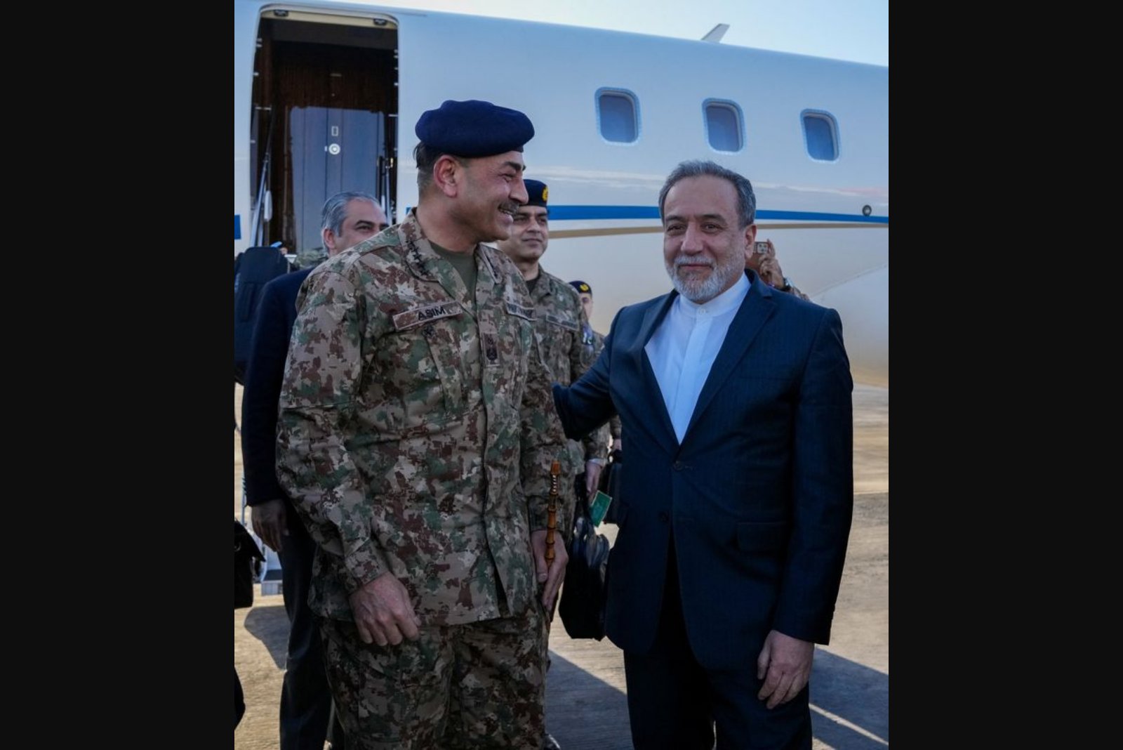 Iran, U.S. Narrow Gaps Under Pakistani Mediation but Major Divides Persist, Tehran Says