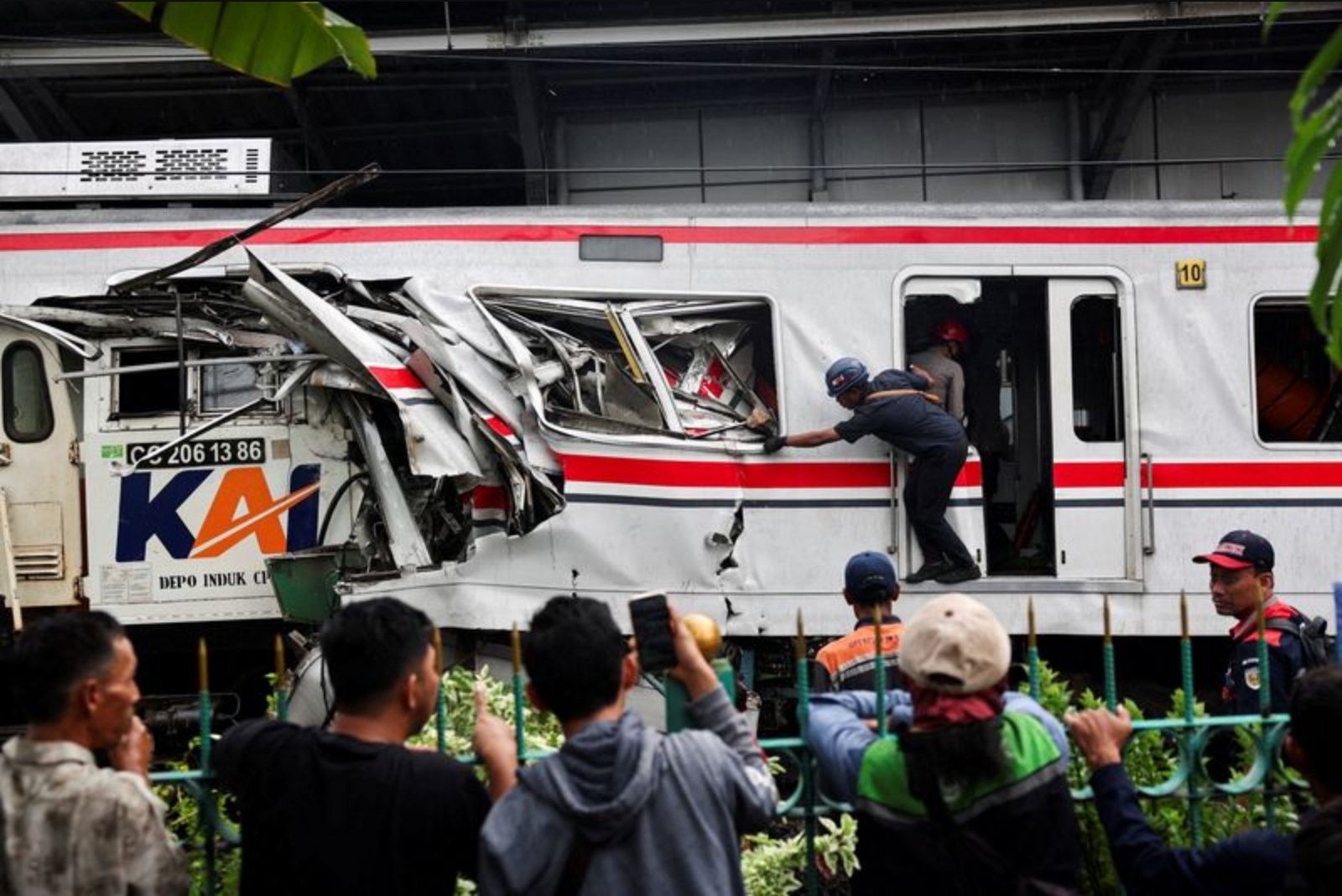 Seven Dead, Dozens Hurt After Two Trains Collide Near Jakarta; Rescuers Cut Through Wreckage to Reach Survivors