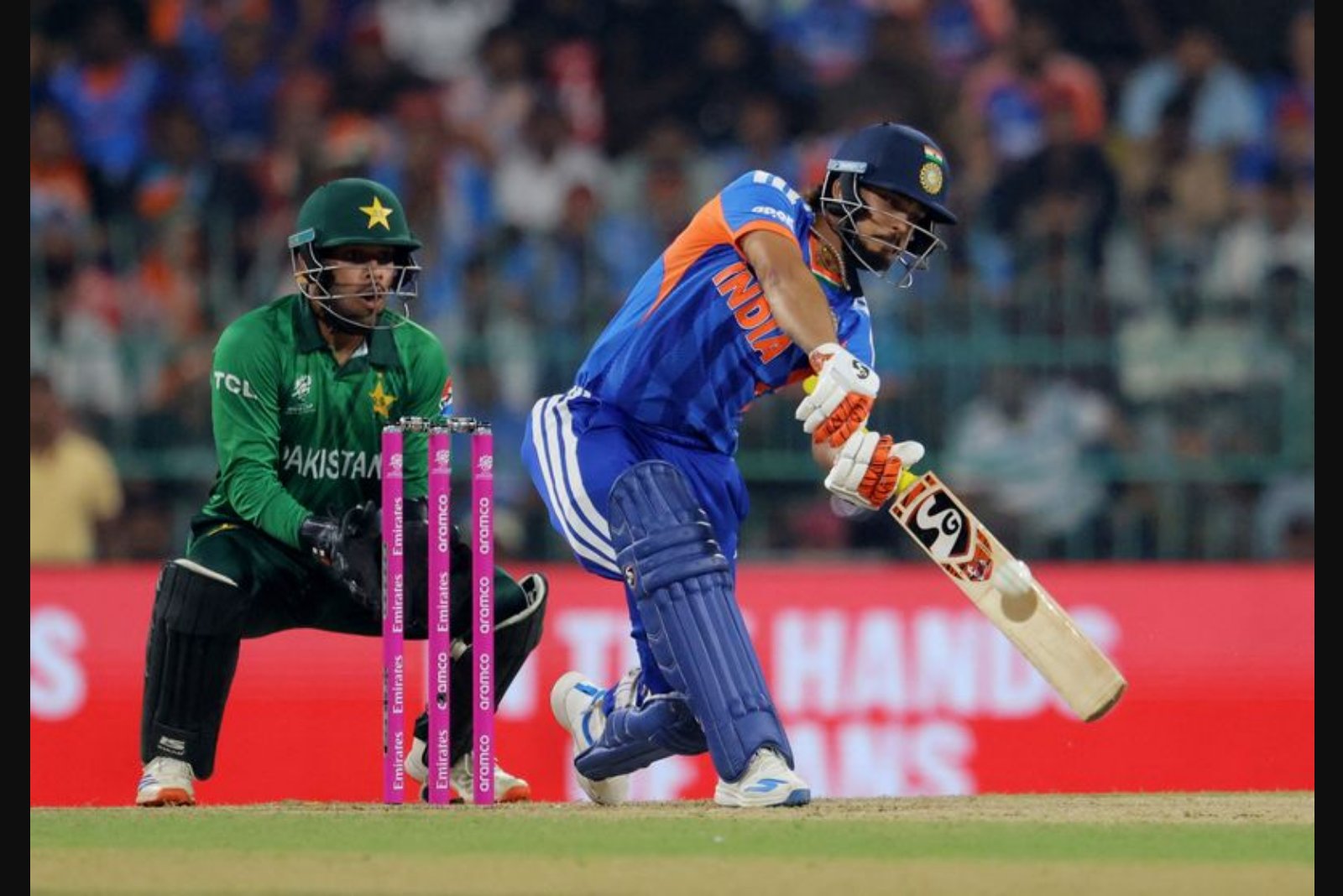 No Handshake at Toss as Pakistan Opts to Field Against India in T20 World Cup Clash