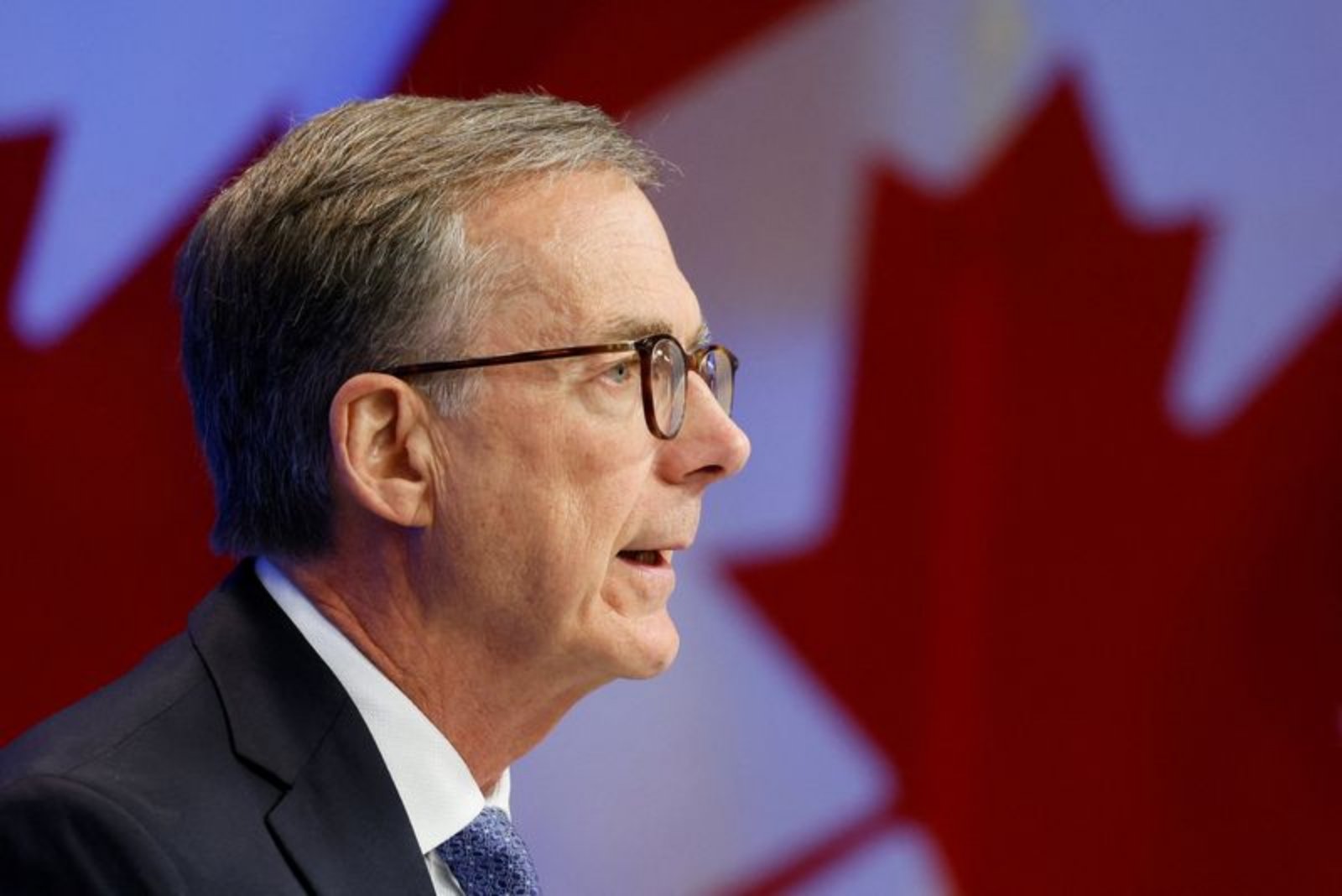 Bank of Canada Says Economic Restructuring Will Unfold Over Years, Warns of Possible Pain