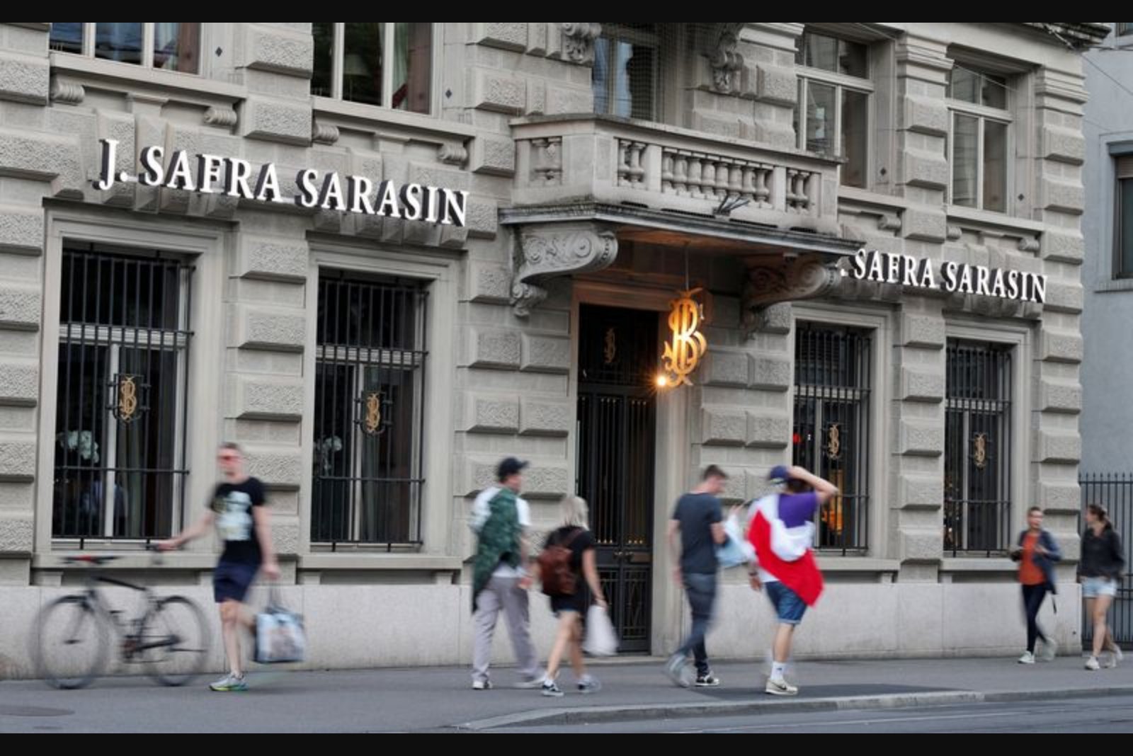 Safra Says Saxo Purchase Underscores Wealth Managers' Tech Imperative in AI Age