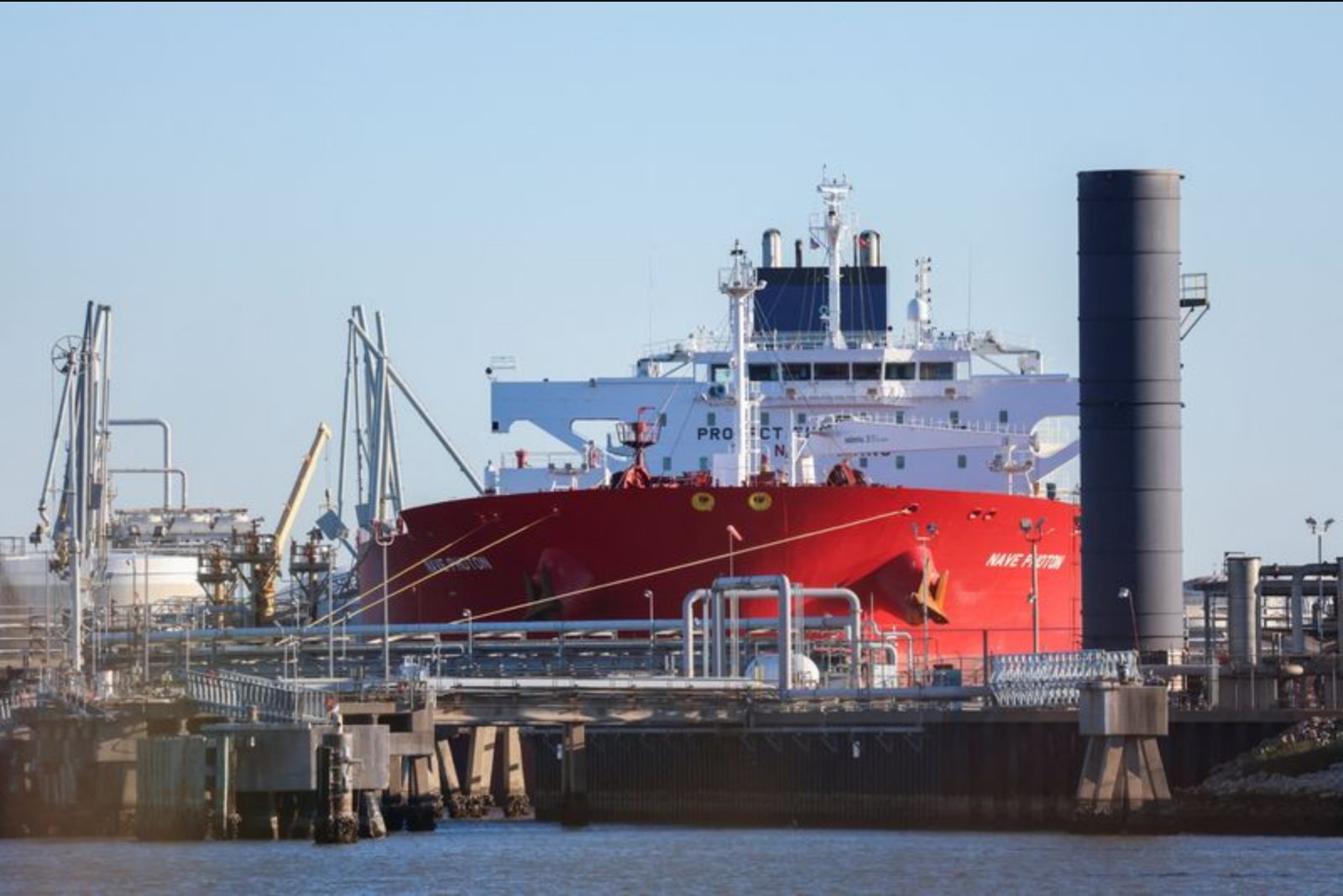 U.S. Preparing General License to Ease Some Sanctions on Venezuela's Oil Sector, Sources Say