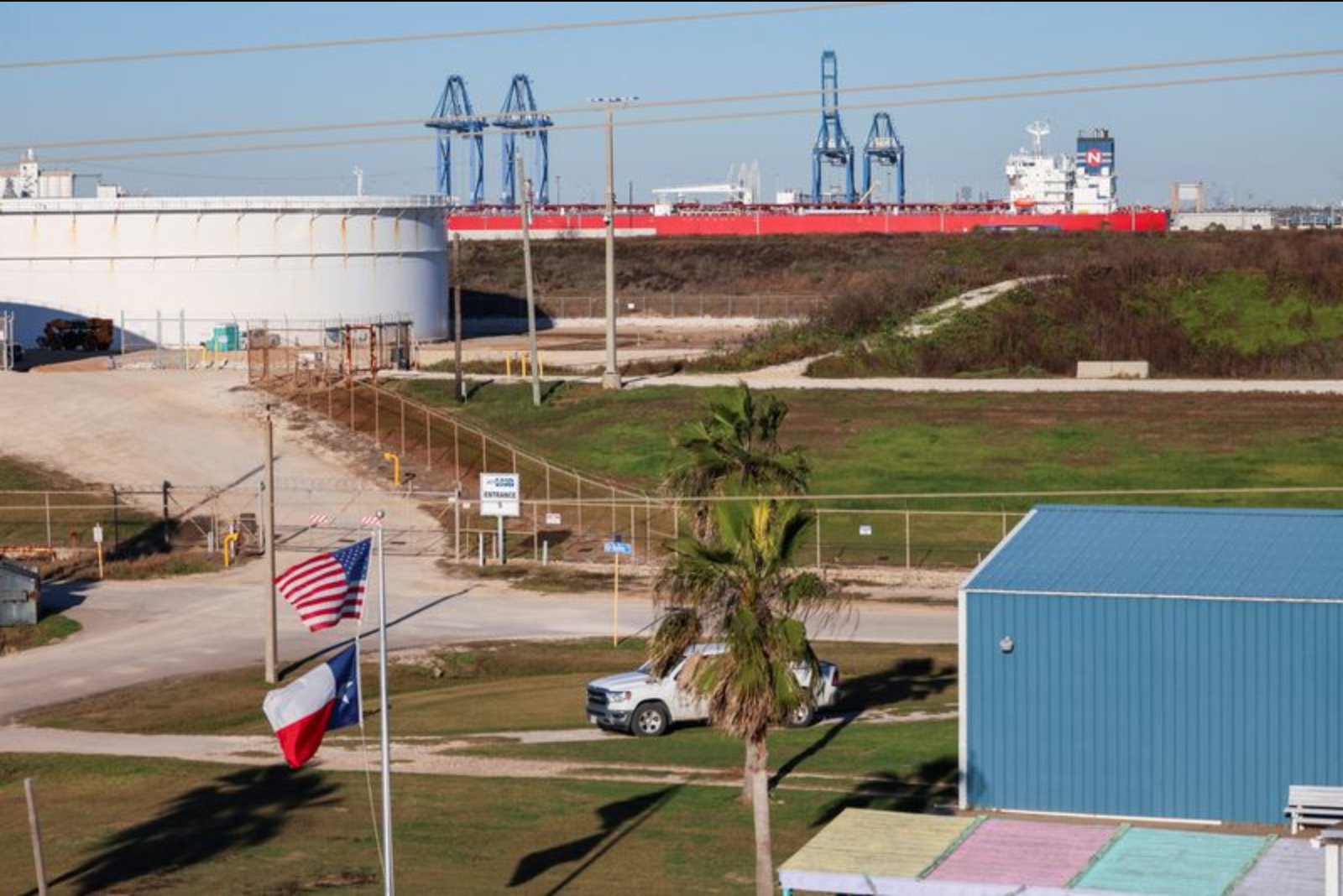 U.S. Producer Prices Rise Modestly in March as Energy Costs Surge