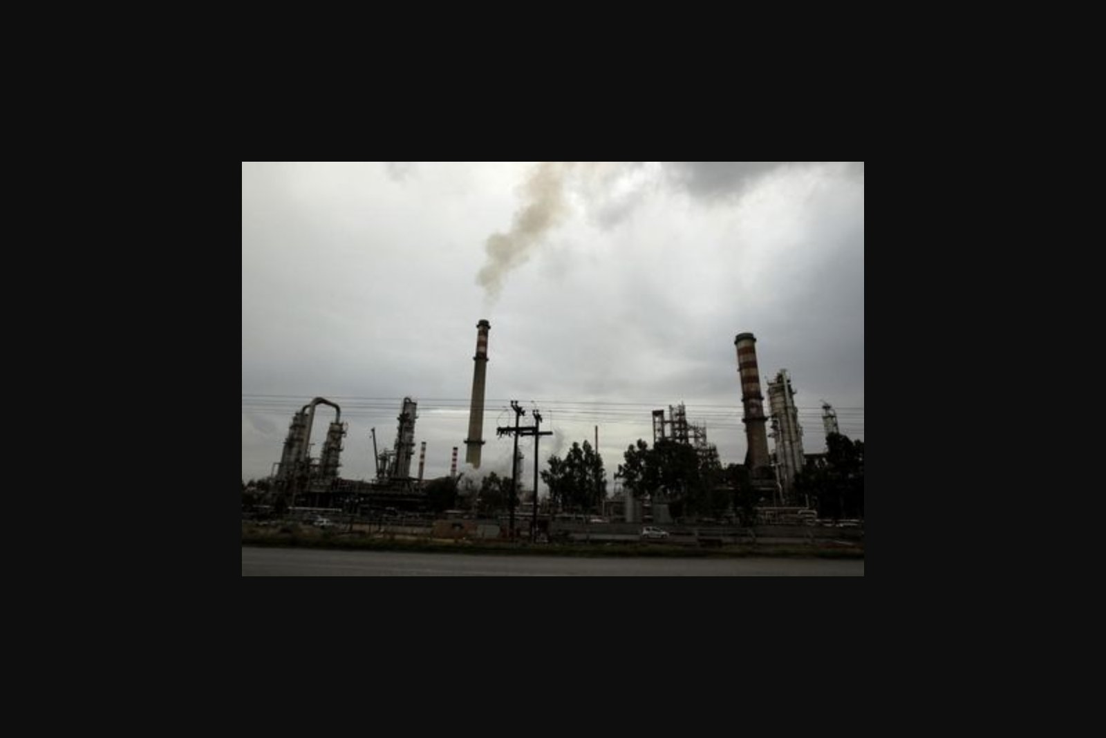 European Gas Retreats After Report of Covert Iranian Outreach