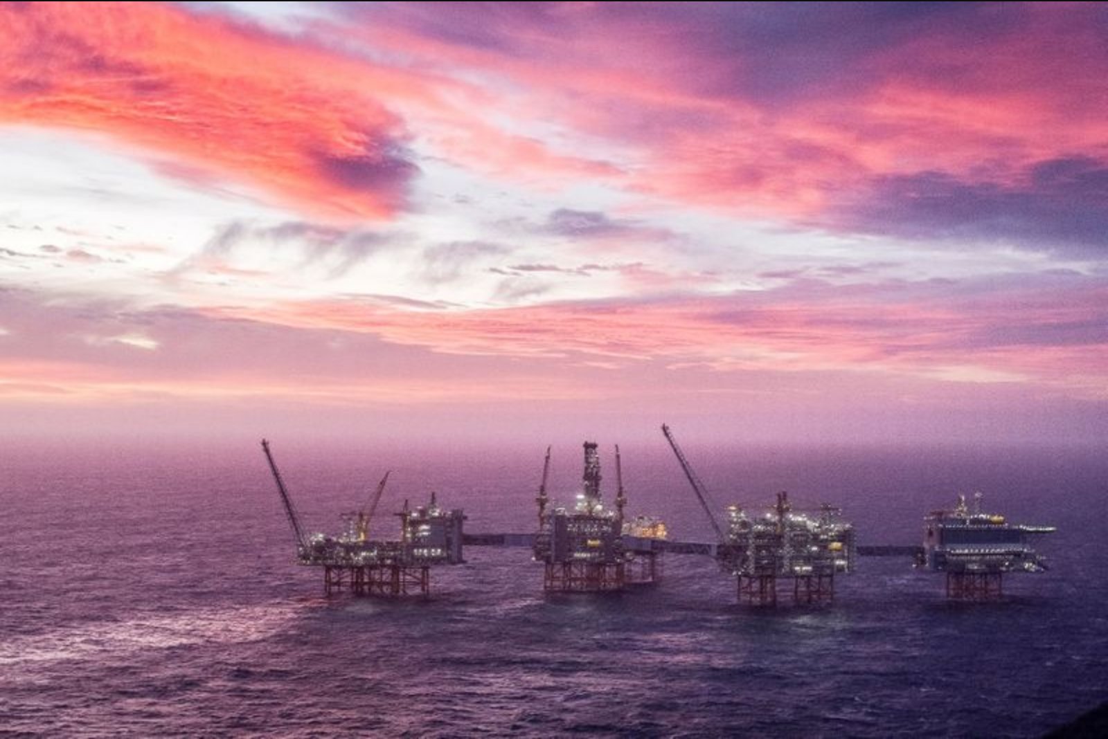 IEA: Russia’s April crude output down 460,000 bpd as attacks hit energy infrastructure