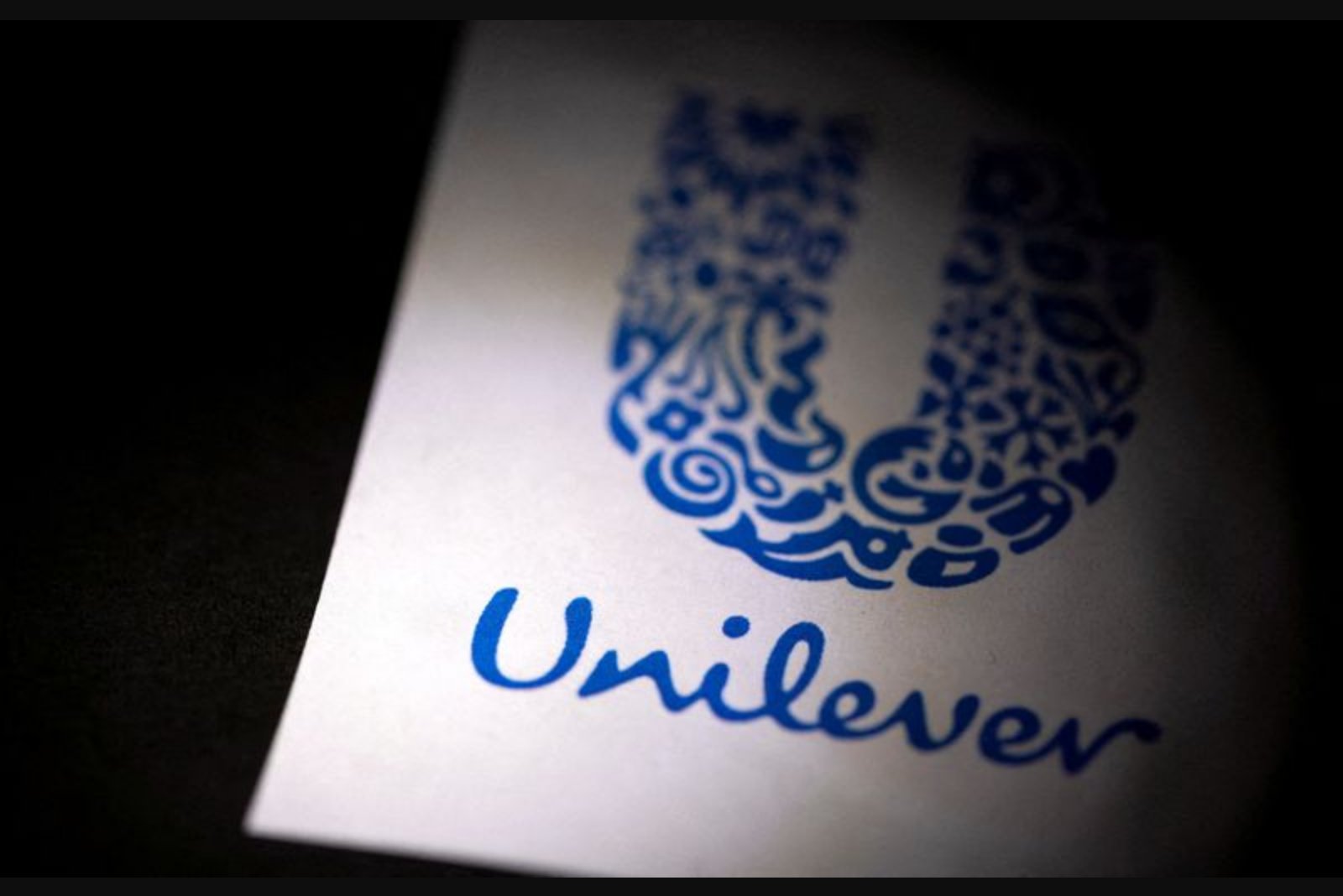 Artisan Partners Supports Unilever-McCormick Food Merger, Citing Strategic Clarity and Tax Efficiency