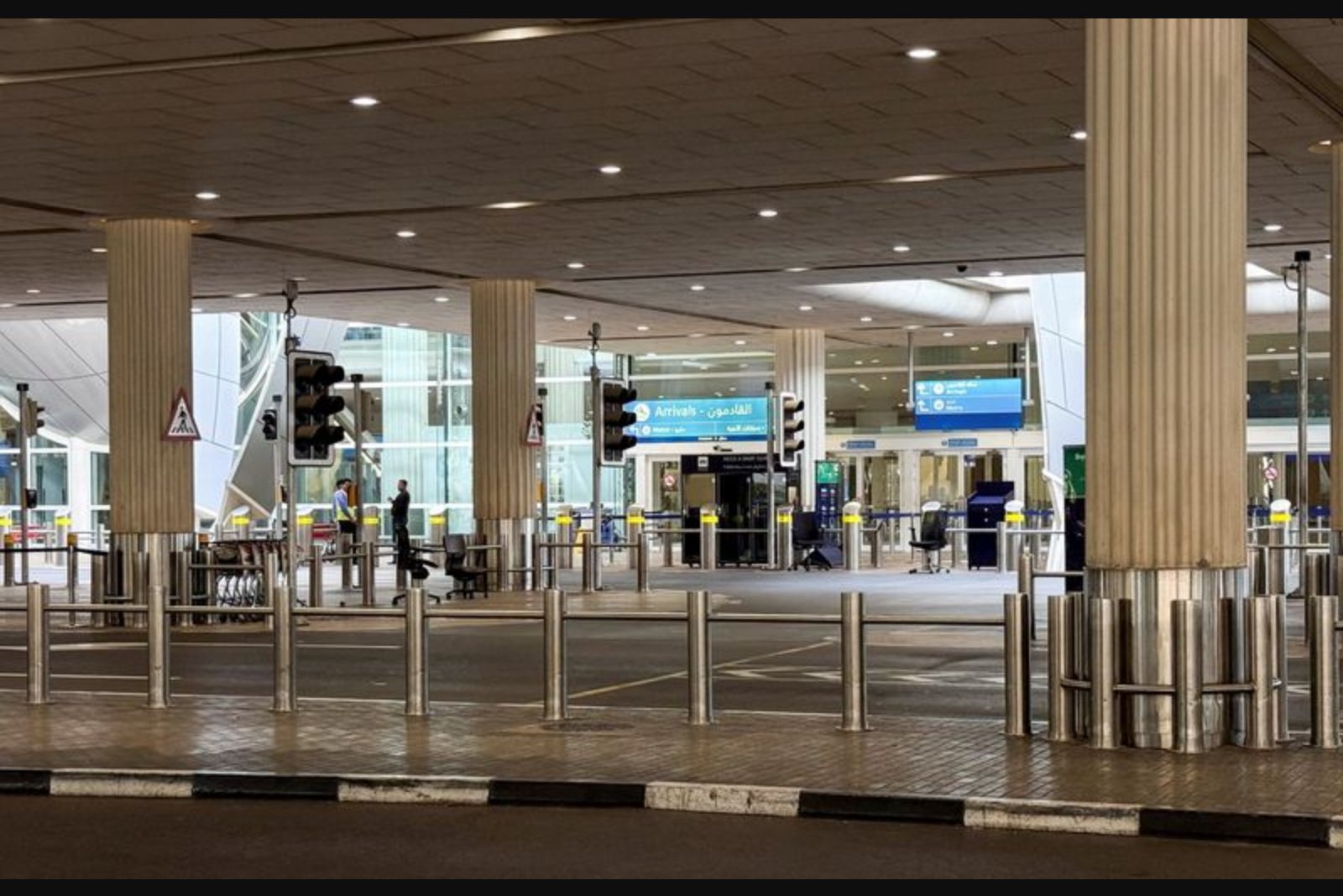 Gulf Conflict Disrupts Global Supply Chains, Strains Travel and Commodity Markets