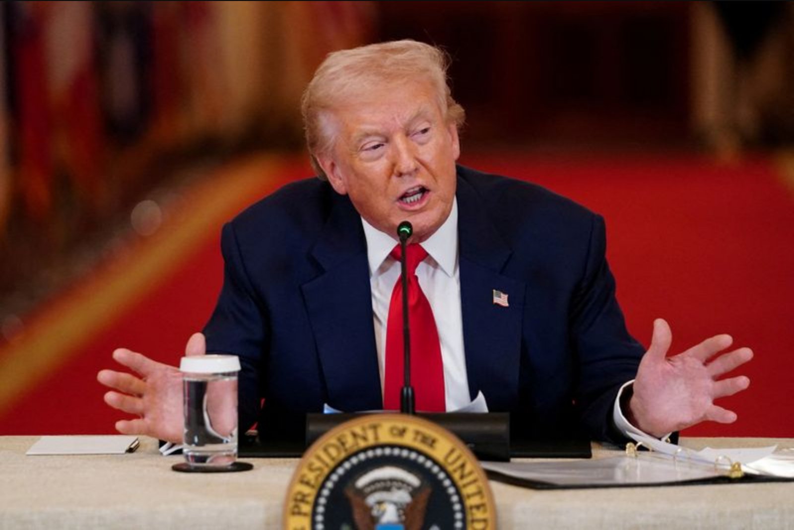 U.S. Justice Department Asks Appeals Court to Reinstate Trump Orders Targeting Four Law Firms