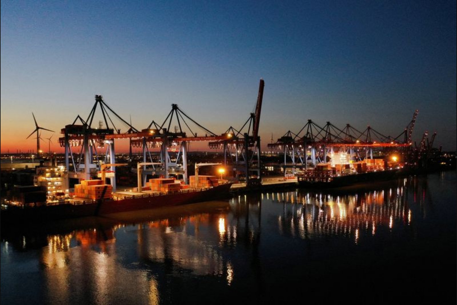 EU Parliament Pauses Work on Legislation Tied to EU-US Trade Deal Amid Tariff Uncertainty