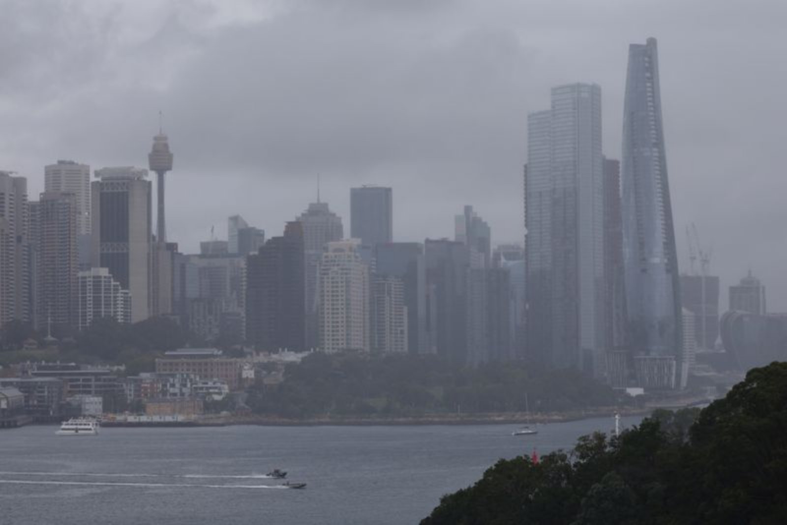 Australian Government Proposes Transitional Period for Capital Gains and Negative Gearing Reforms