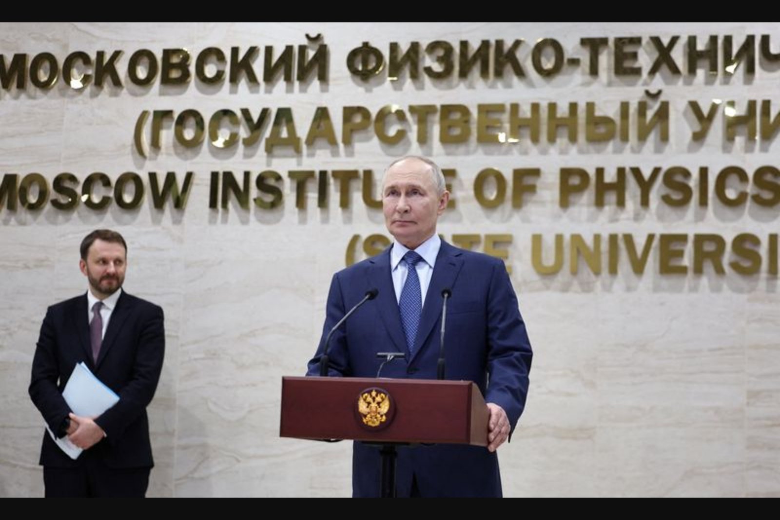 Ukraine Condemns Putin After Massive Strikes Coincide With Abu Dhabi Peace Talks