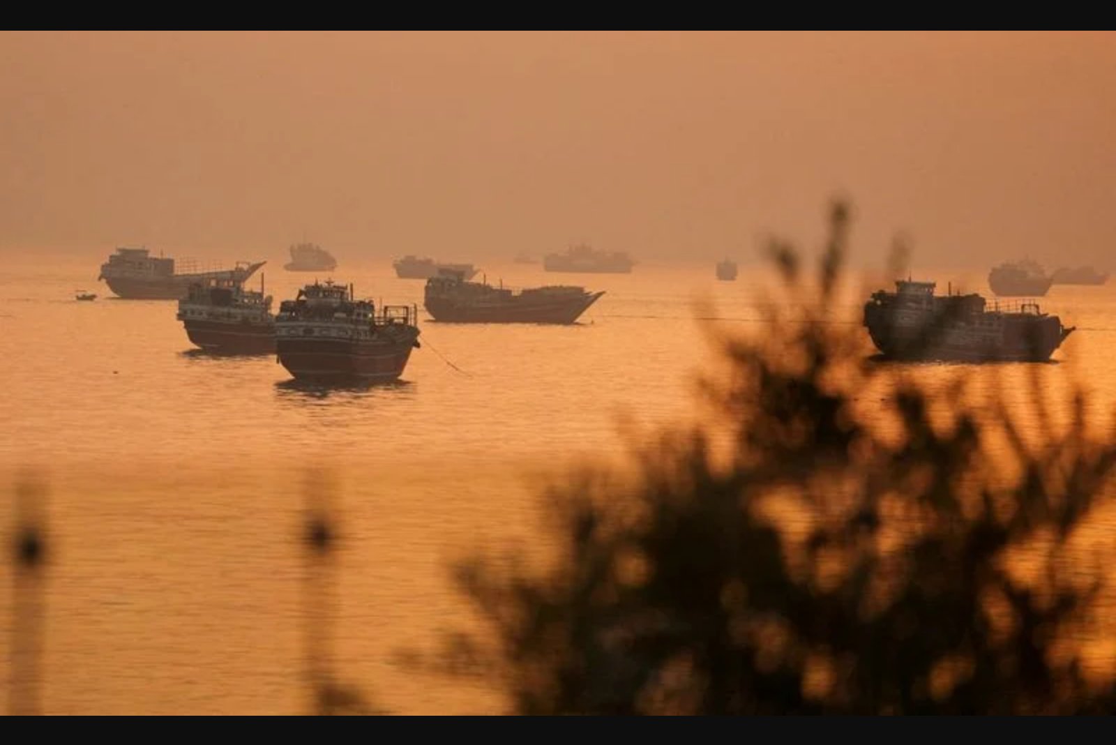 Reopening of Strait of Hormuz Poised to Flood Markets with Oil, Pressuring Prices